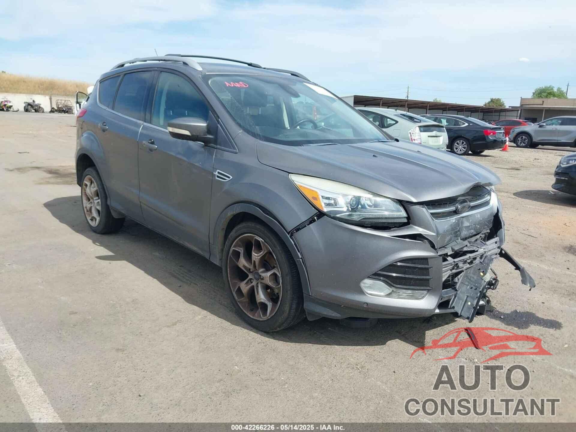 FORD ESCAPE 2013 - 1FMCU9J95DUB55995