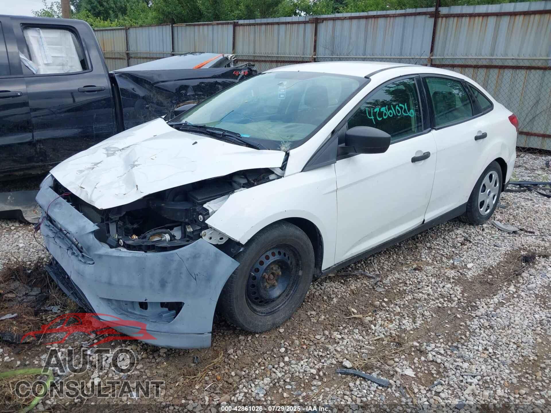 FORD FOCUS 2016 - 1FADP3E2XGL208197
