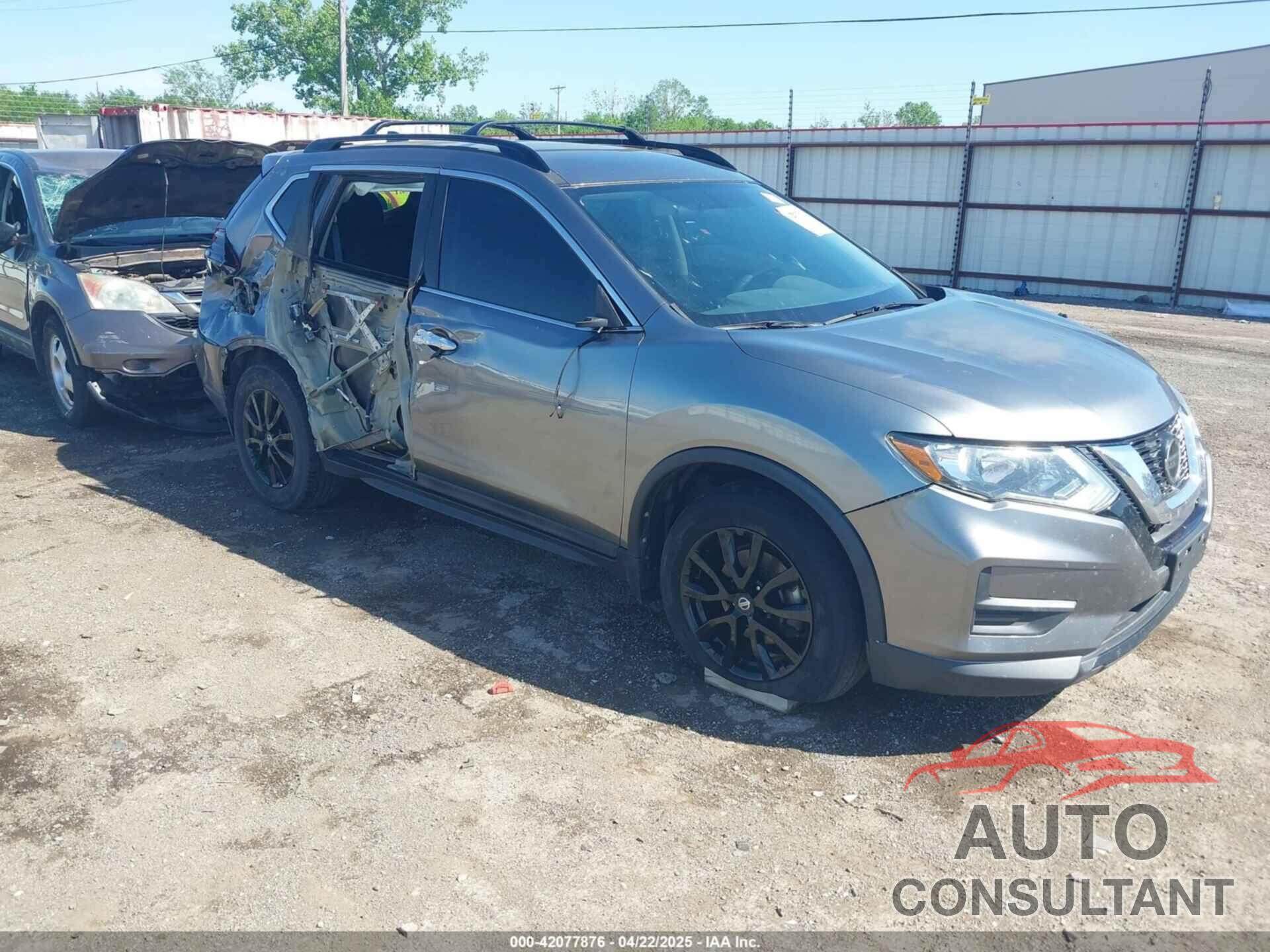 NISSAN ROGUE 2018 - 5N1AT2MT2JC730564
