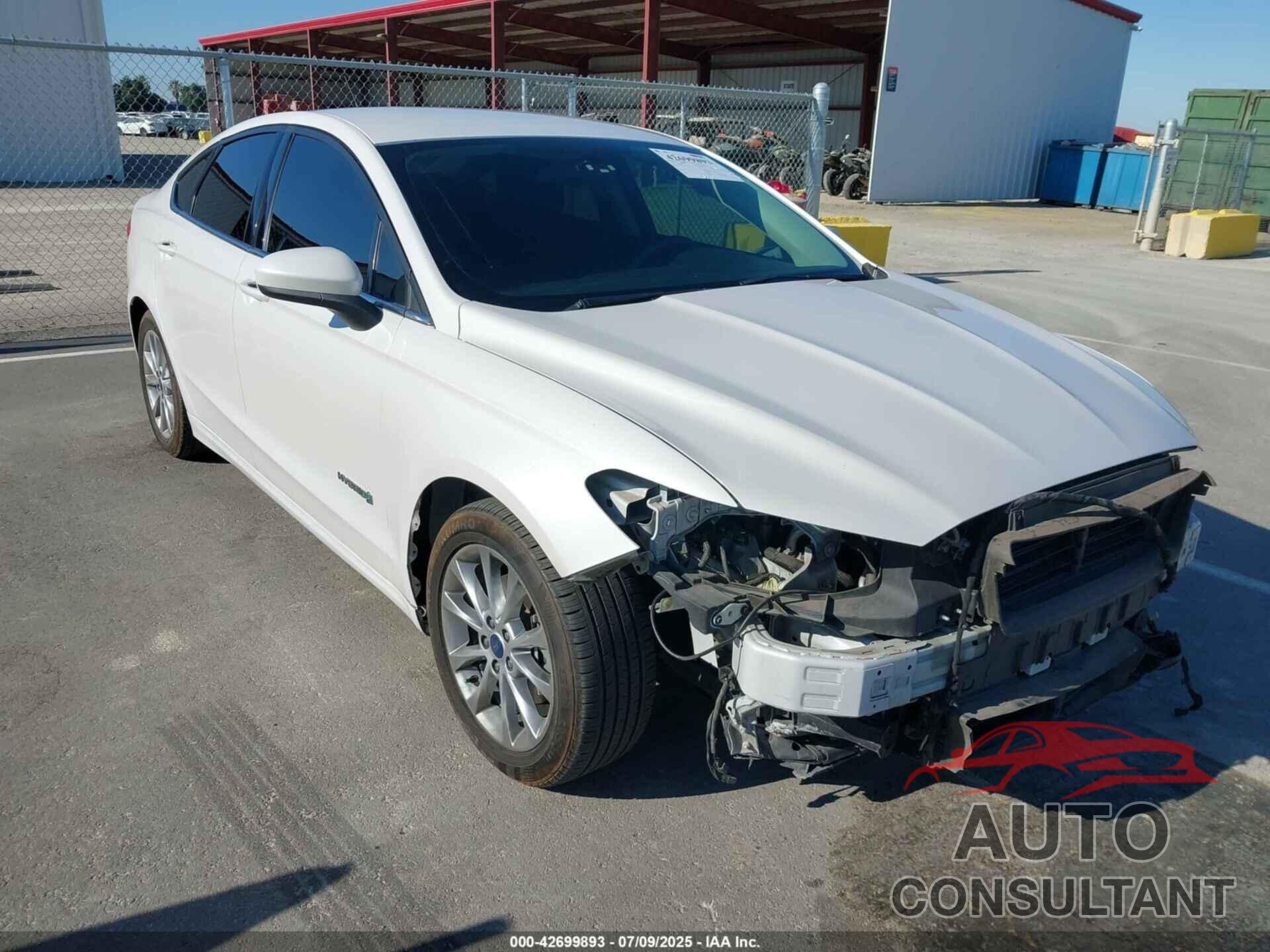FORD FUSION HYBRID 2017 - 3FA6P0LU5HR129986
