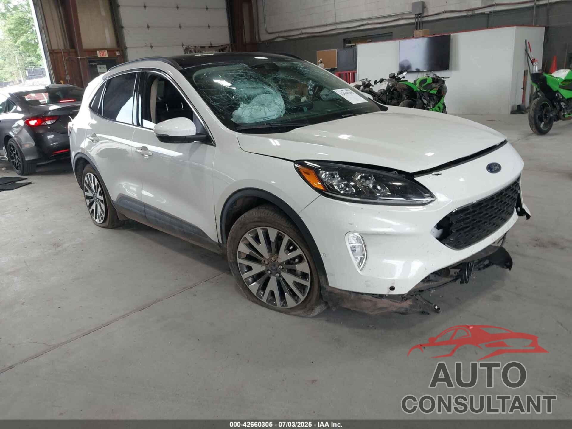 FORD ESCAPE 2020 - 1FMCU0DZ9LUC78138