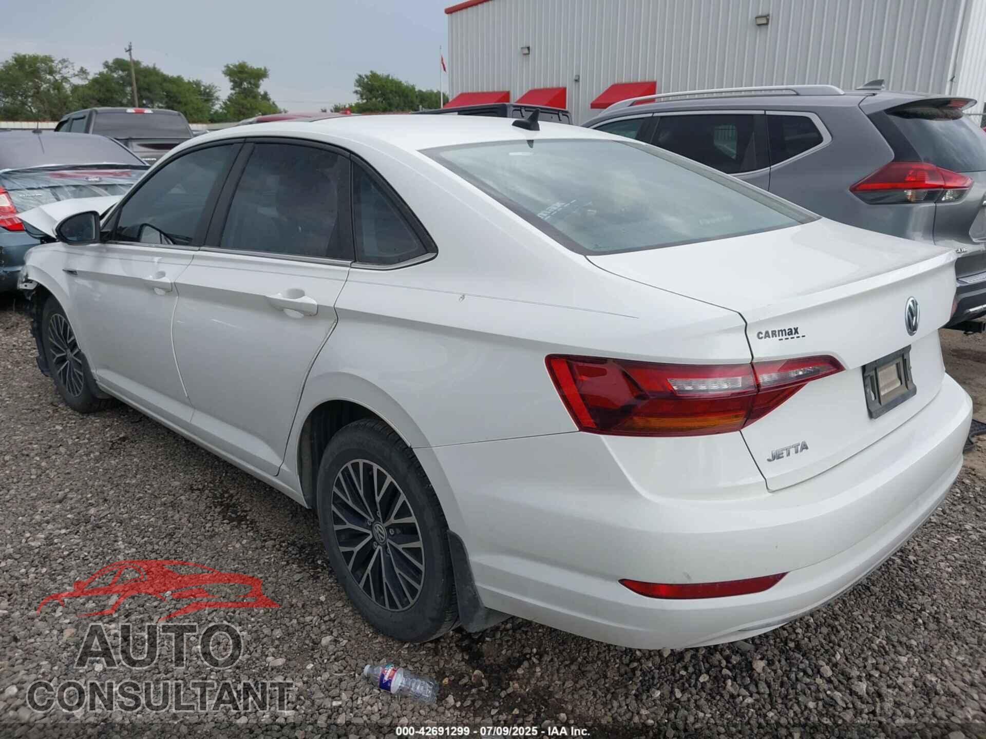 VOLKSWAGEN JETTA 2019 - 3VWEB7BU9KM236281