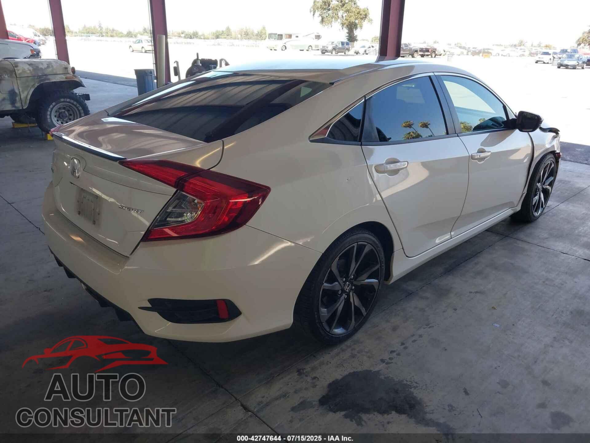 HONDA CIVIC 2019 - 2HGFC2F85KH531446