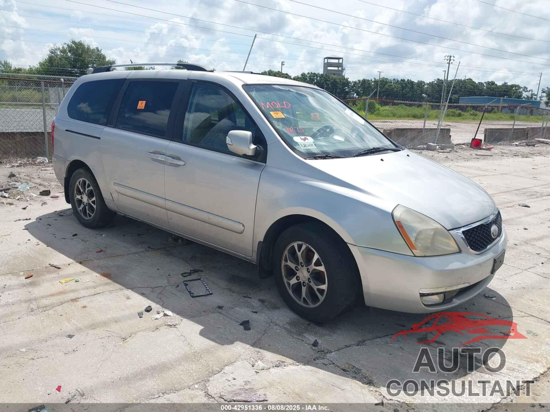 KIA SEDONA 2014 - KNDMG4C72E6542900