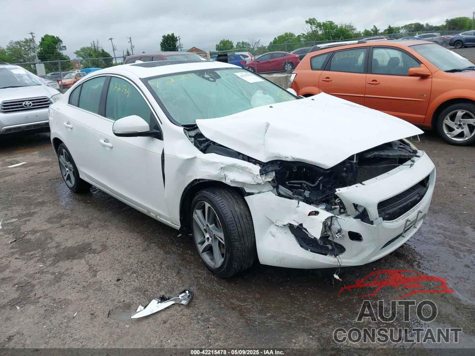 VOLVO S60 2013 - YV1612FS7D1226588