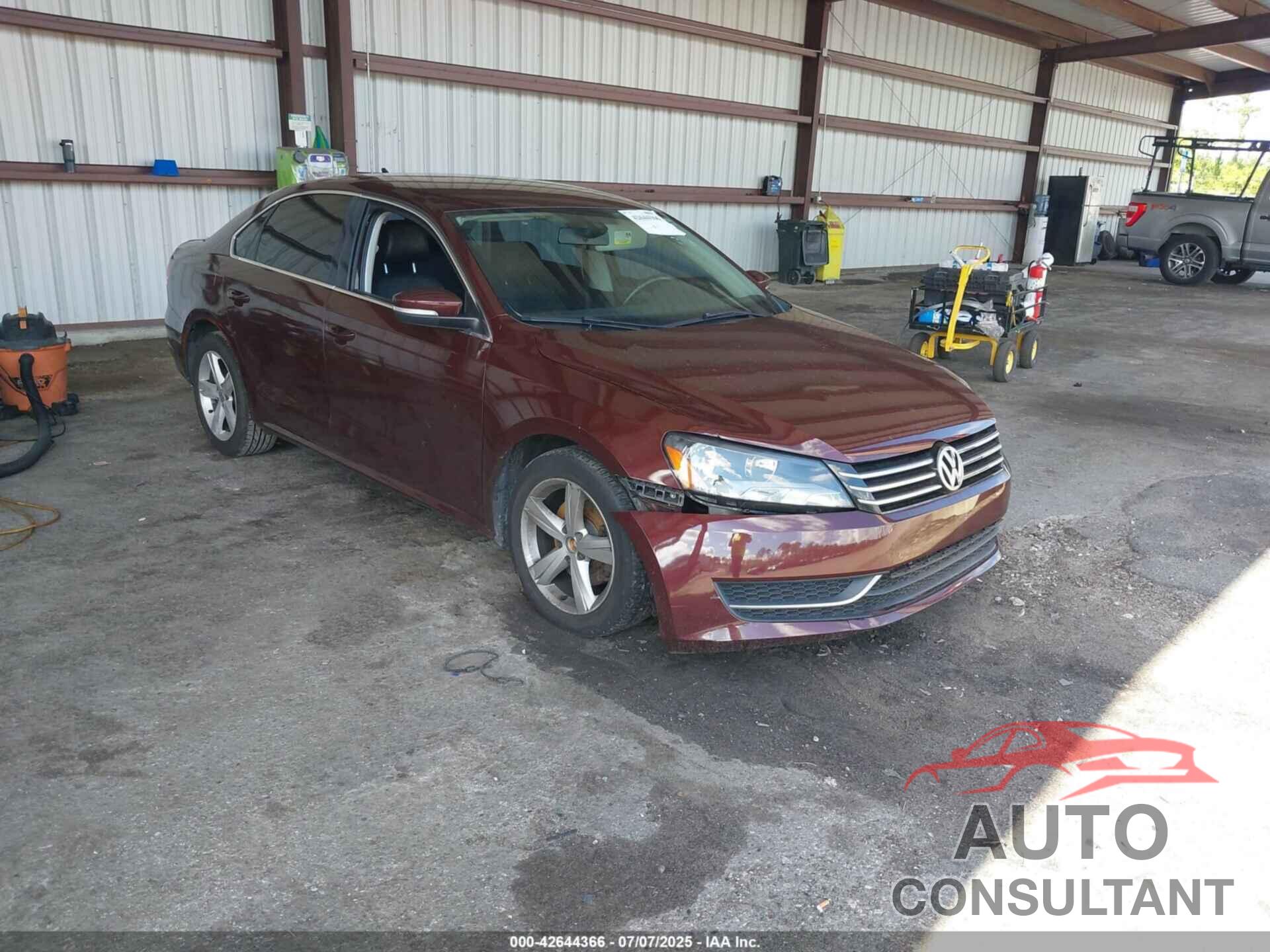 VOLKSWAGEN PASSAT 2014 - 1VWAT7A39EC058916