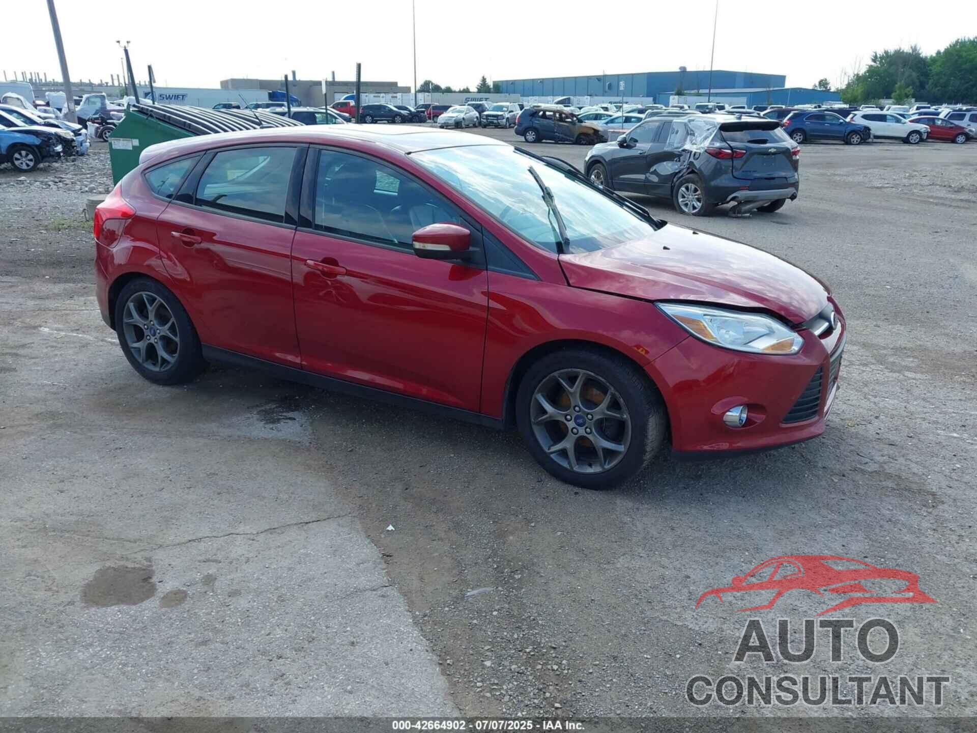FORD FOCUS 2013 - 1FADP3K26DL168457