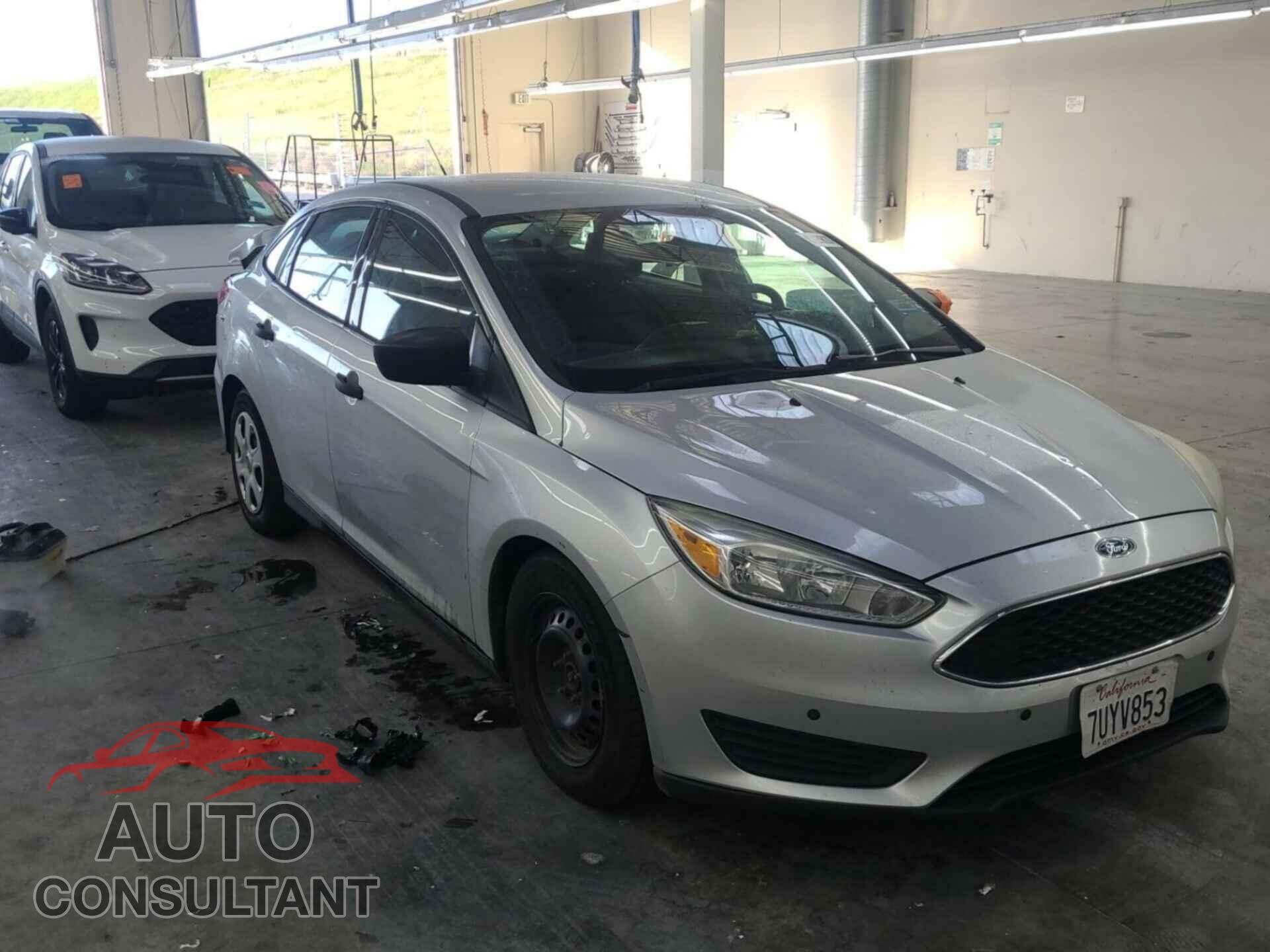 FORD FOCUS 2016 - 1FADP3E29GL373674