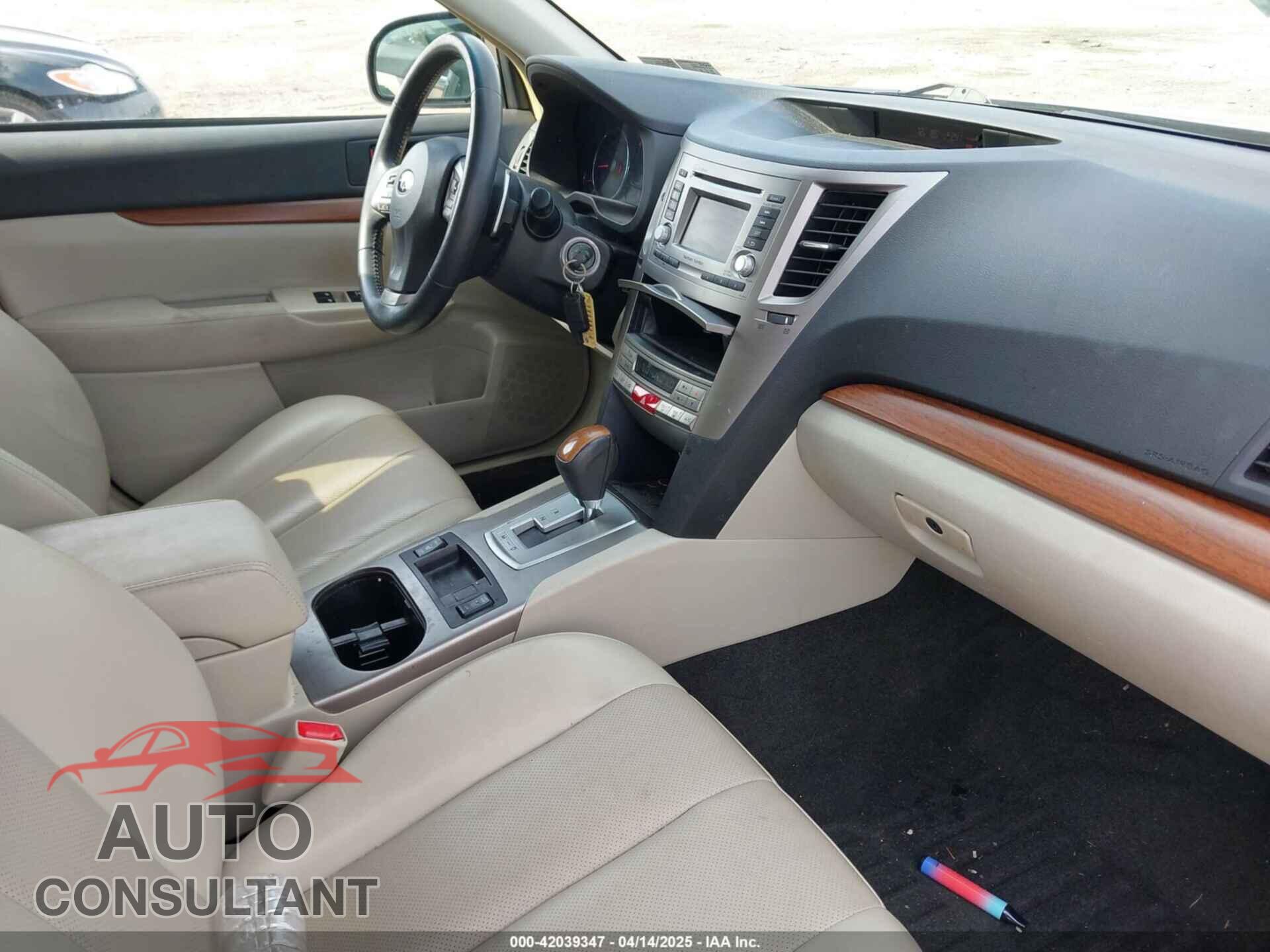 SUBARU OUTBACK 2014 - 4S4BRBLC2E3320678
