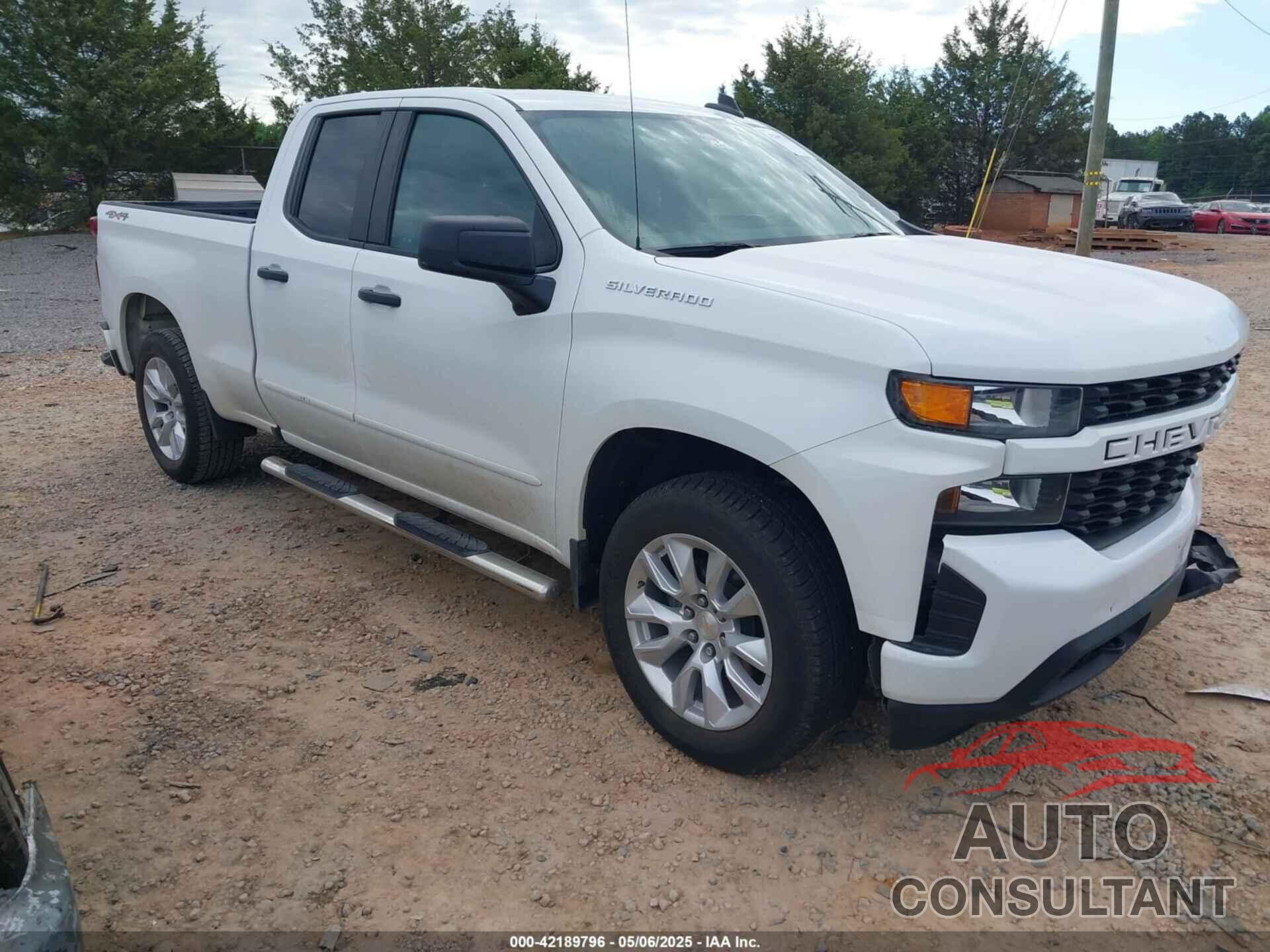 CHEVROLET SILVERADO 2019 - 1GCRYBEH2KZ403678
