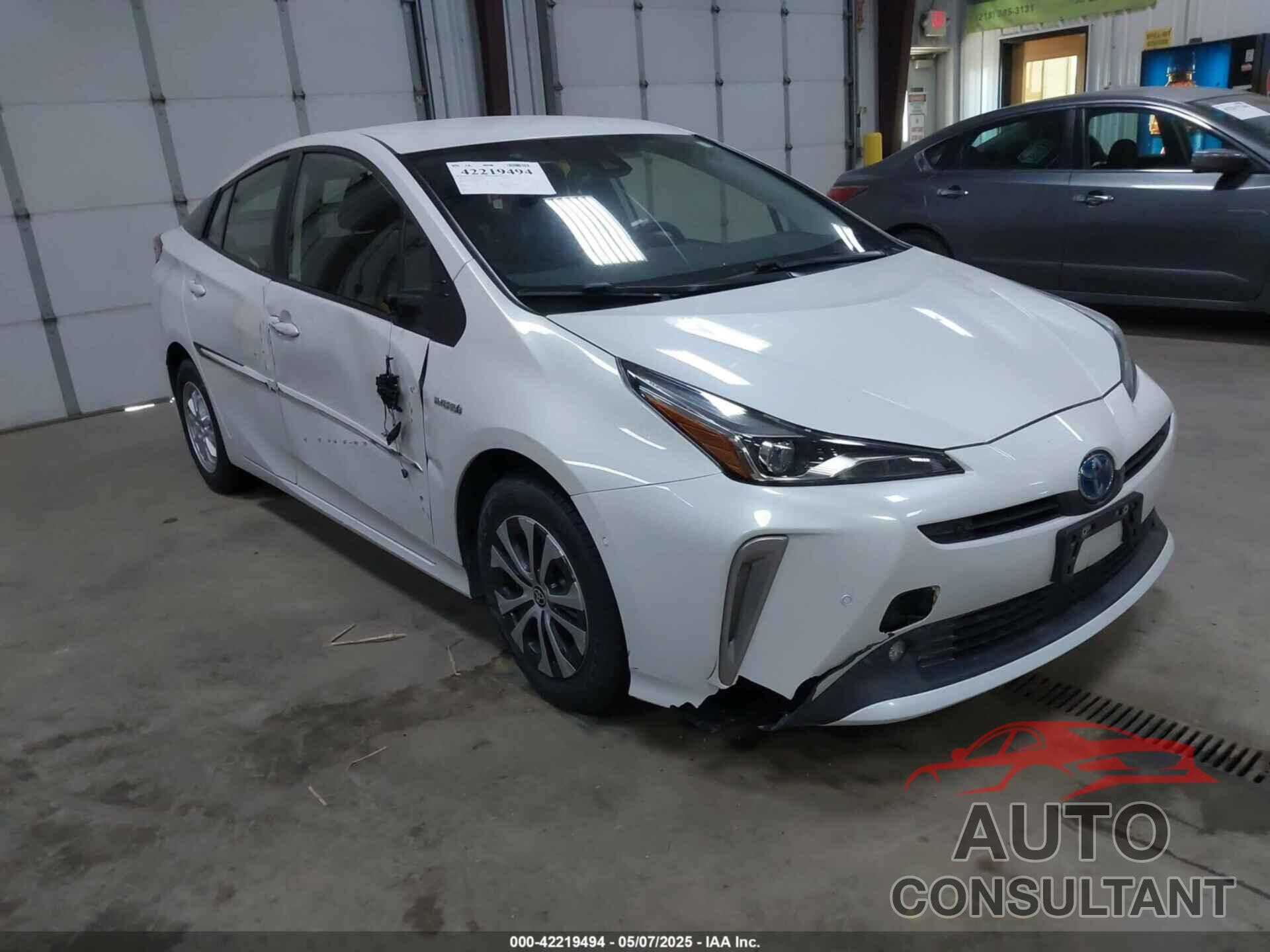 TOYOTA PRIUS 2022 - JTDL9MFU9N3031497