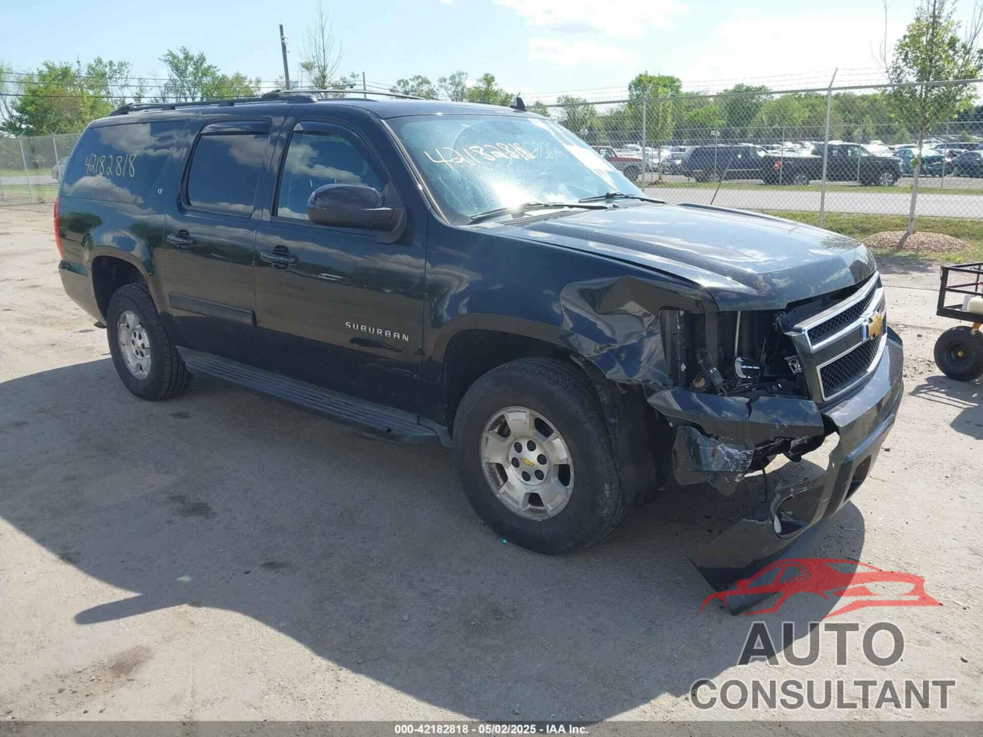 CHEVROLET SUBURBAN 1500 2012 - 1GNSKJE70CR220468