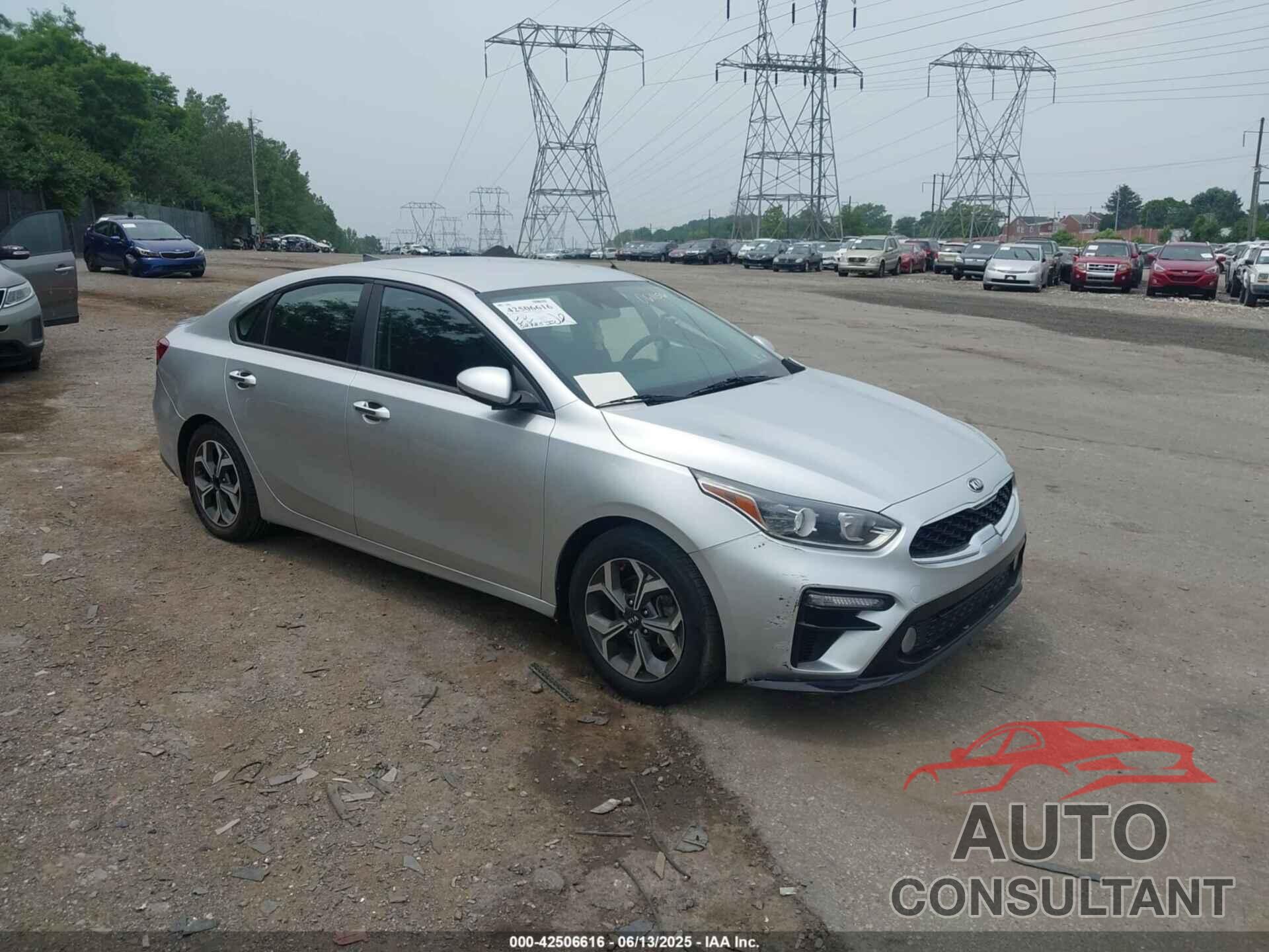 KIA FORTE 2019 - 3KPF24AD5KE061156