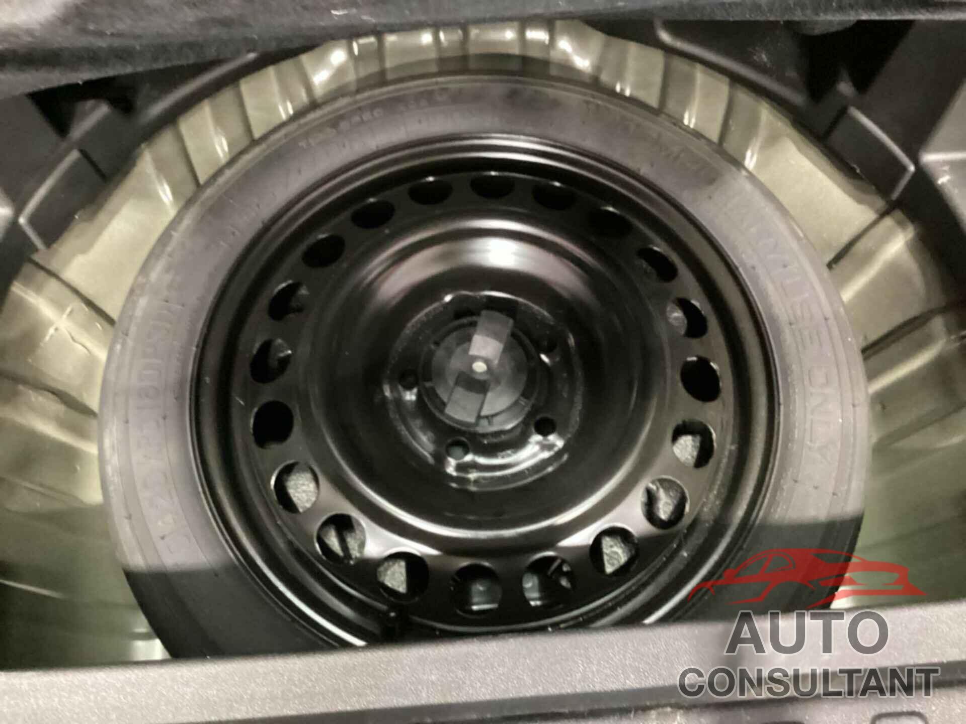 CHEVROLET EQUINOX 2022 - 3GNAXJEV8NL142351