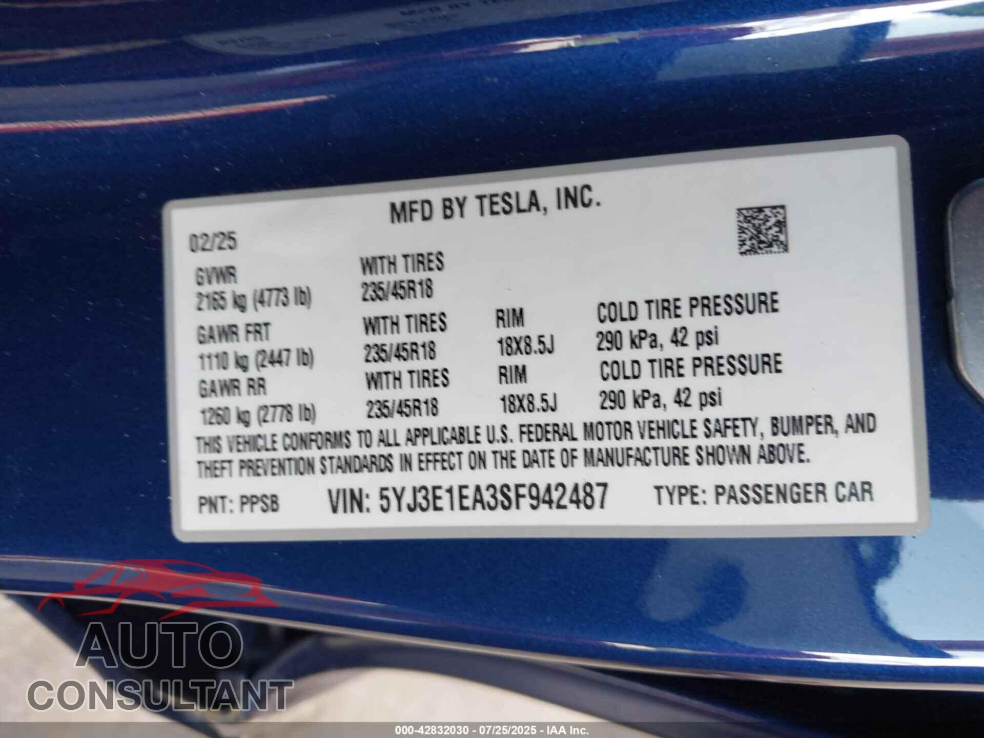 TESLA MODEL 3 2025 - 5YJ3E1EA3SF942487