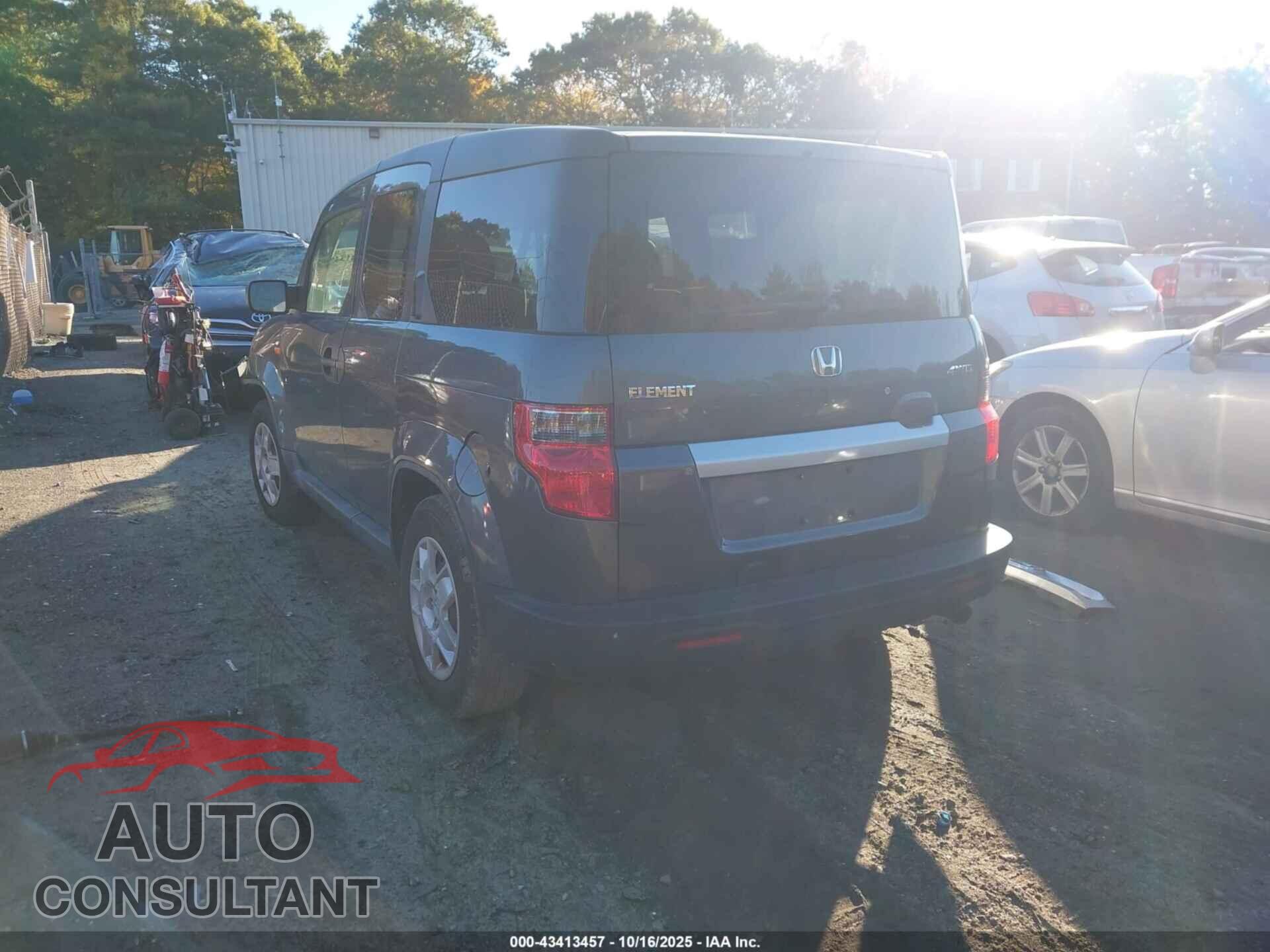 HONDA ELEMENT 2011 - 5J6YH2H39BL006106