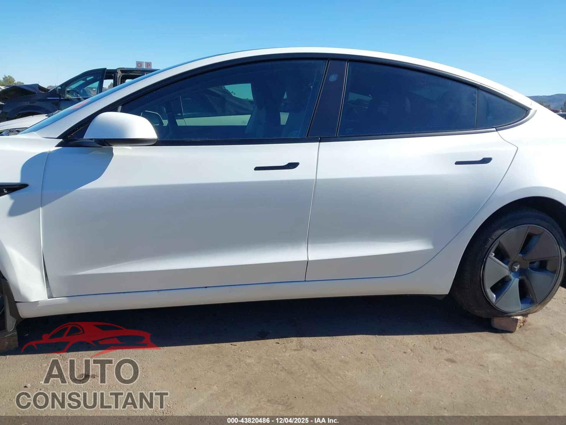 TESLA MODEL 3 2023 - 5YJ3E1EA1PF549725