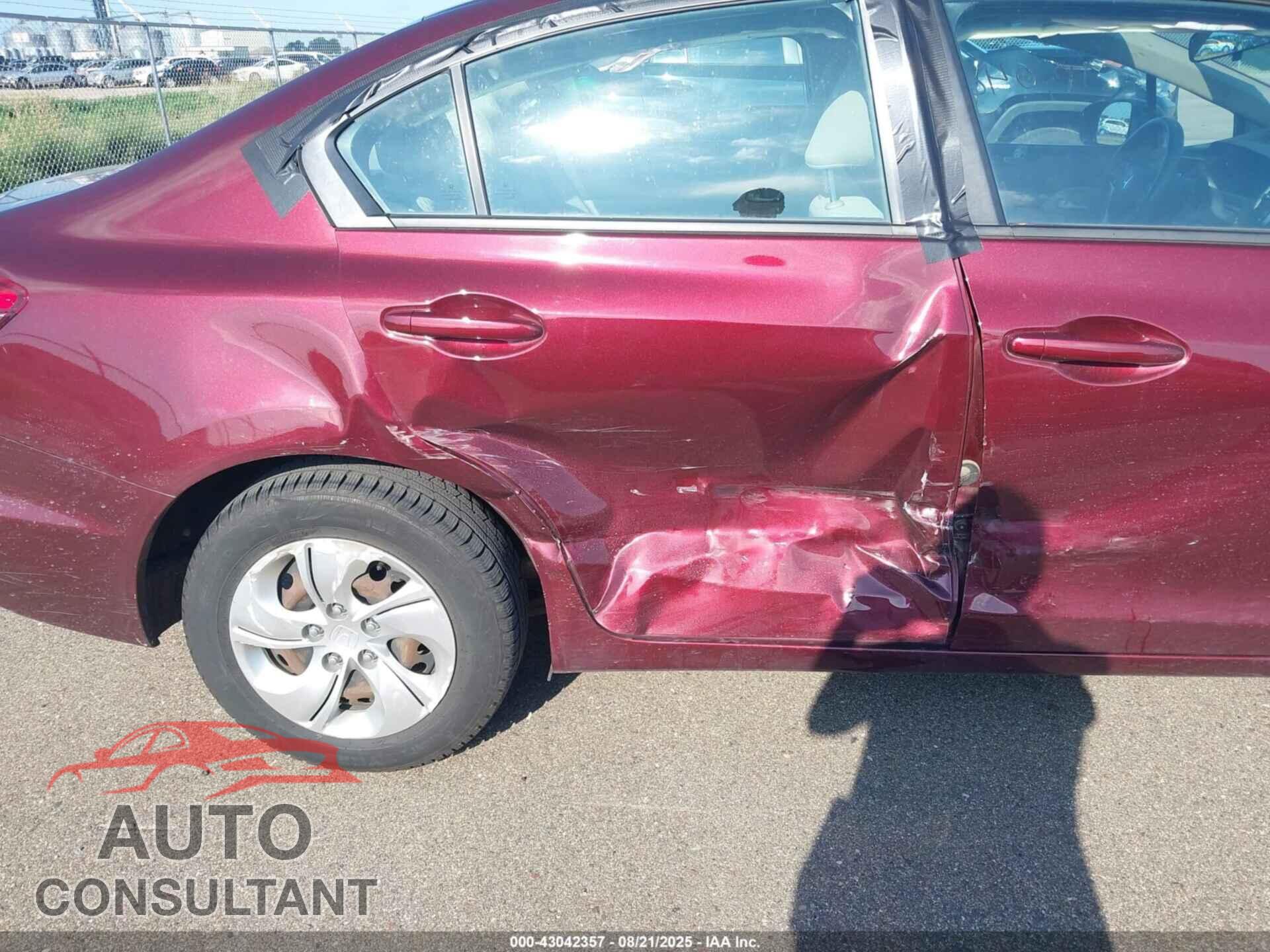 HONDA CIVIC 2015 - 19XFB2F53FE062012