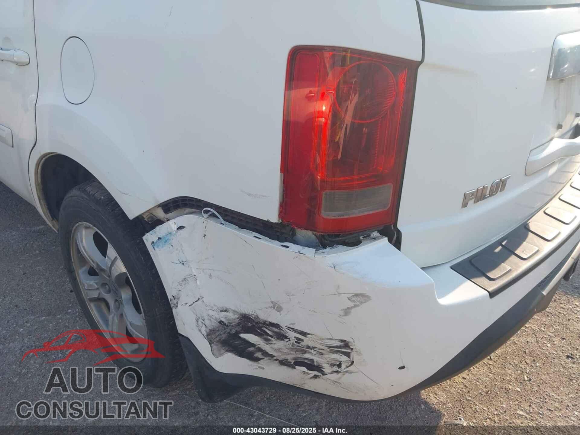 HONDA PILOT 2012 - 5FNYF3H50CB021178