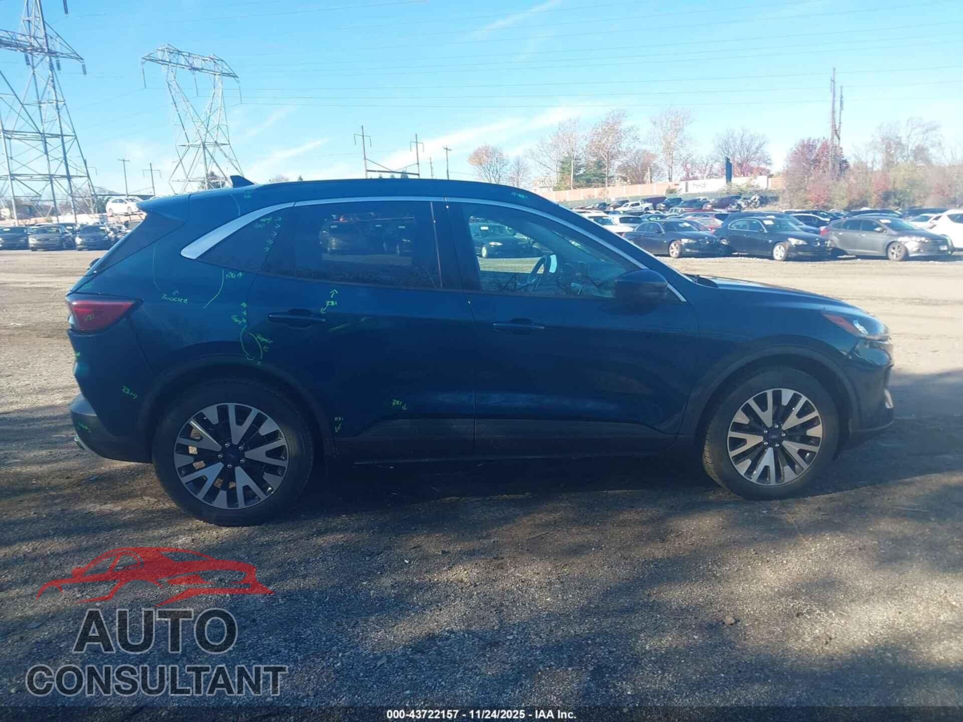 FORD ESCAPE 2020 - 1FMCU9H95LUA39345