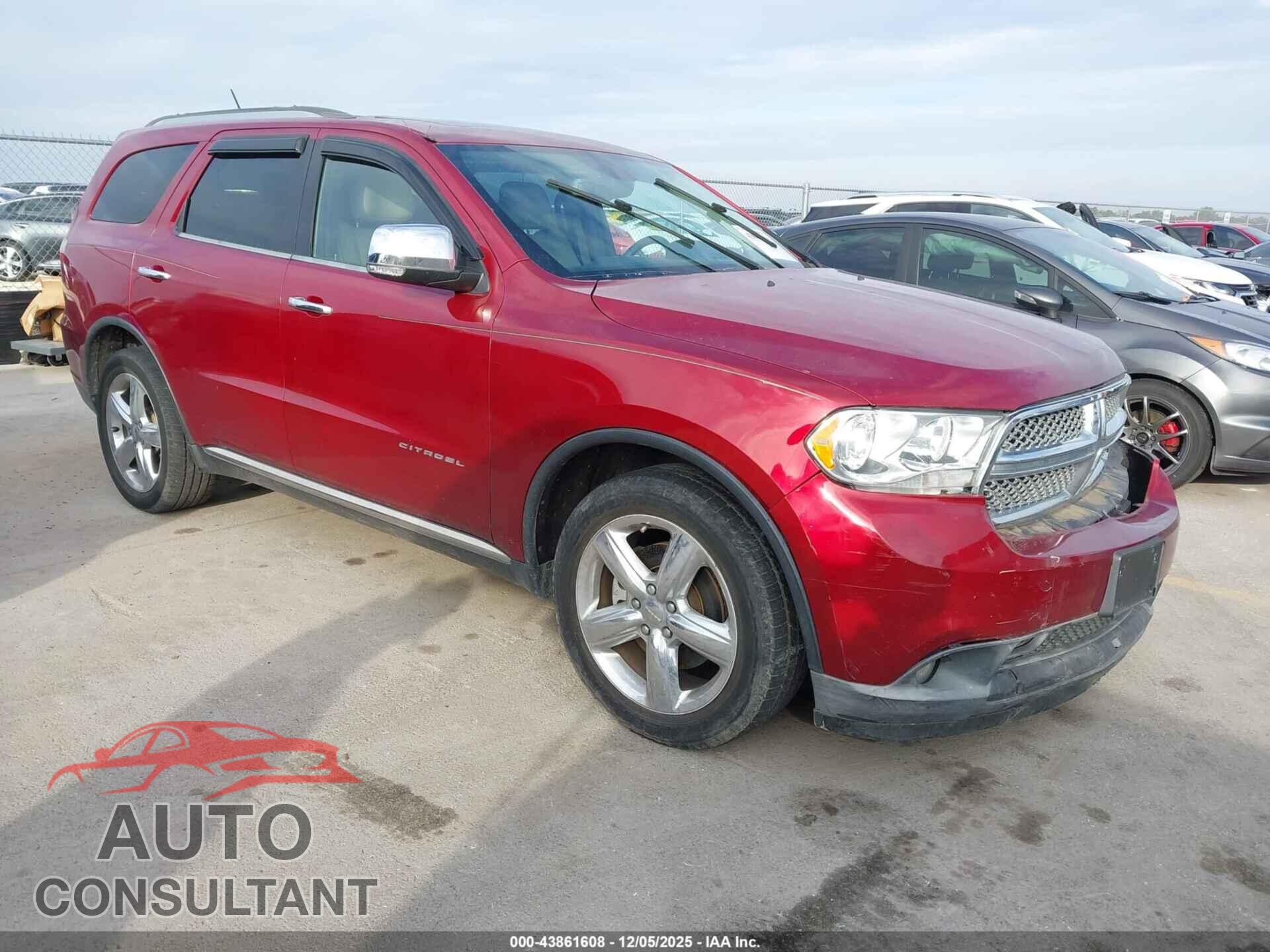 DODGE DURANGO 2013 - 1C4SDHET8DC678255