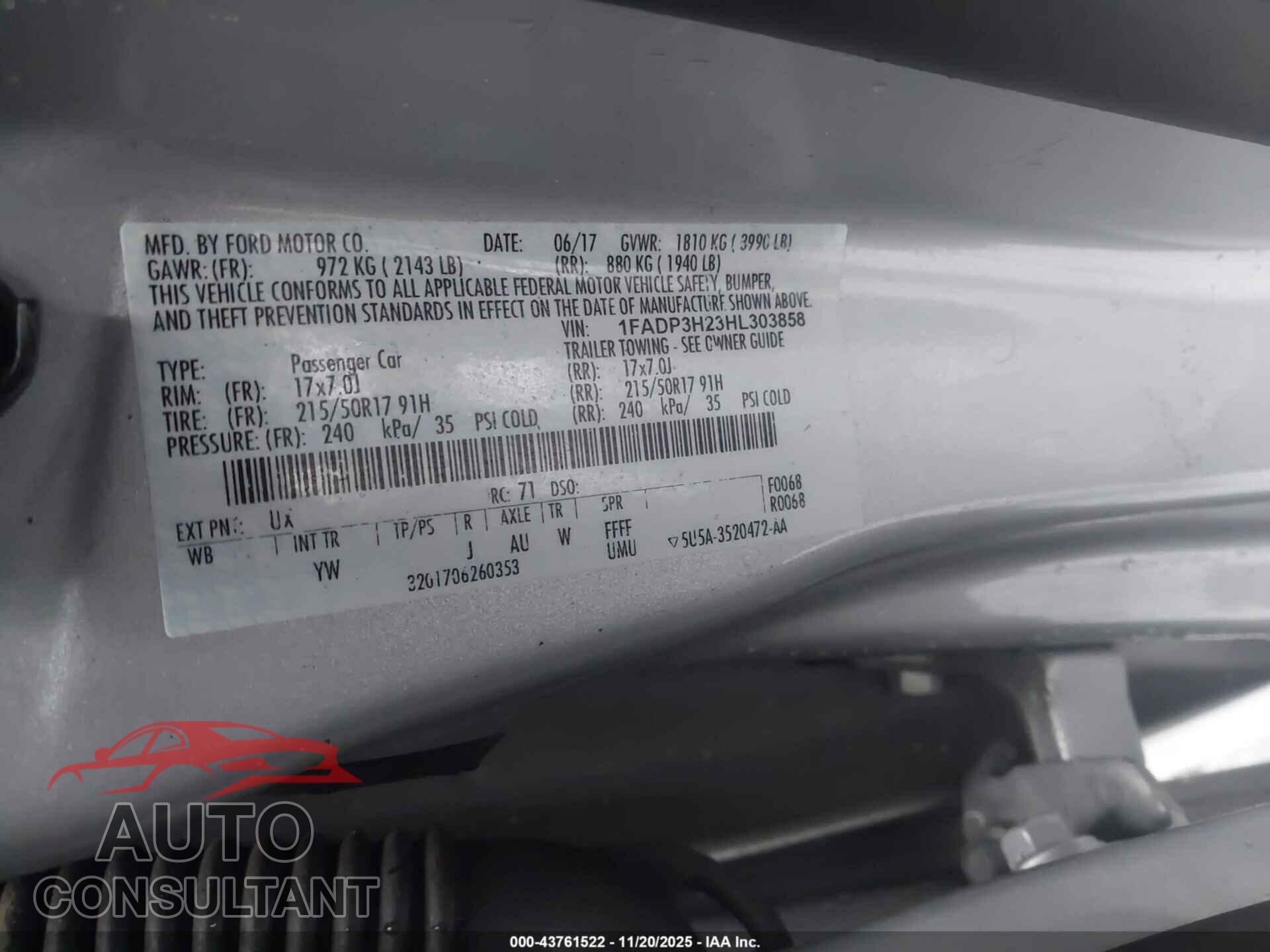 FORD FOCUS 2017 - 1FADP3H23HL303858