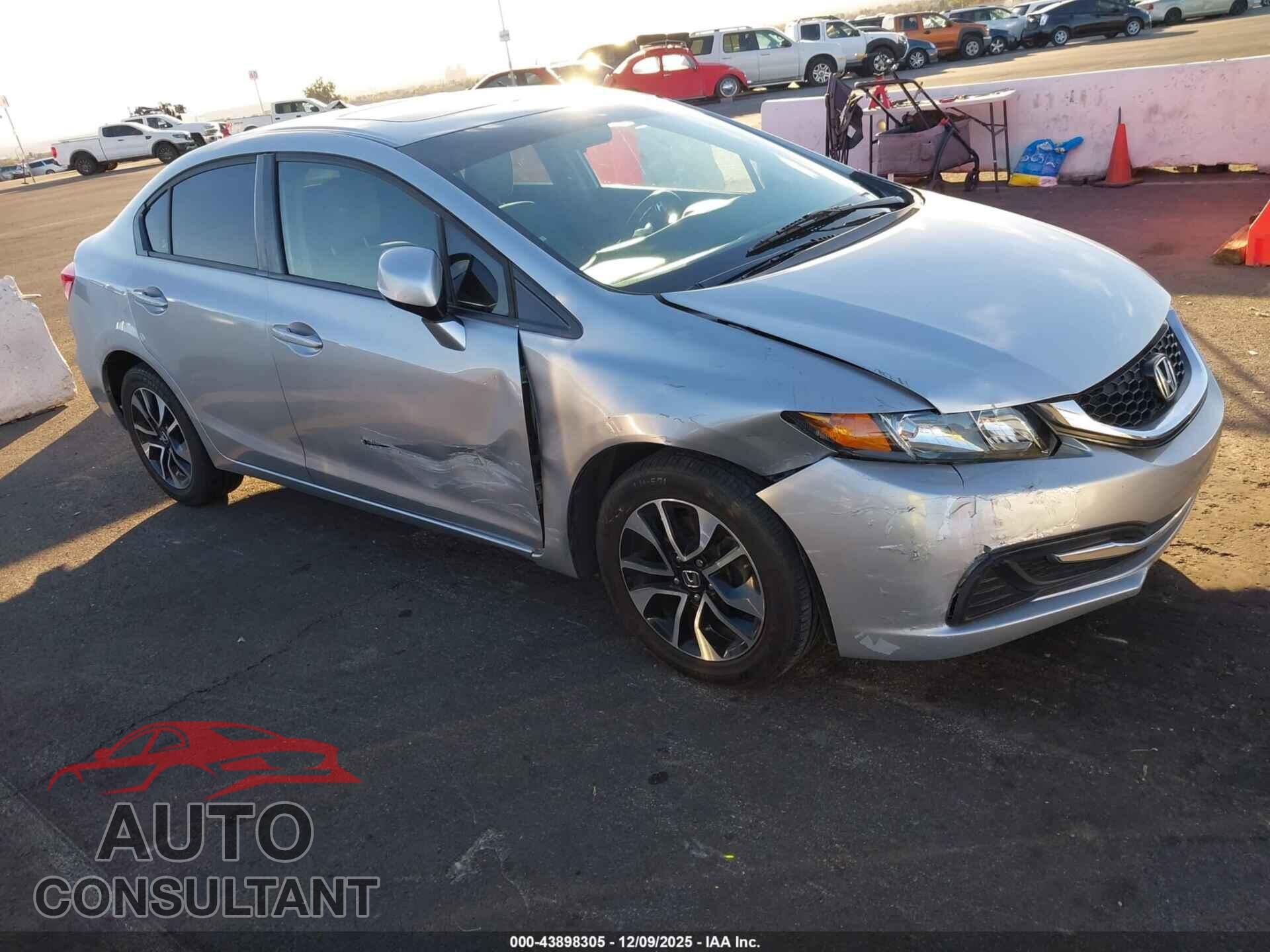HONDA CIVIC 2013 - 2HGFB2F81DH511457