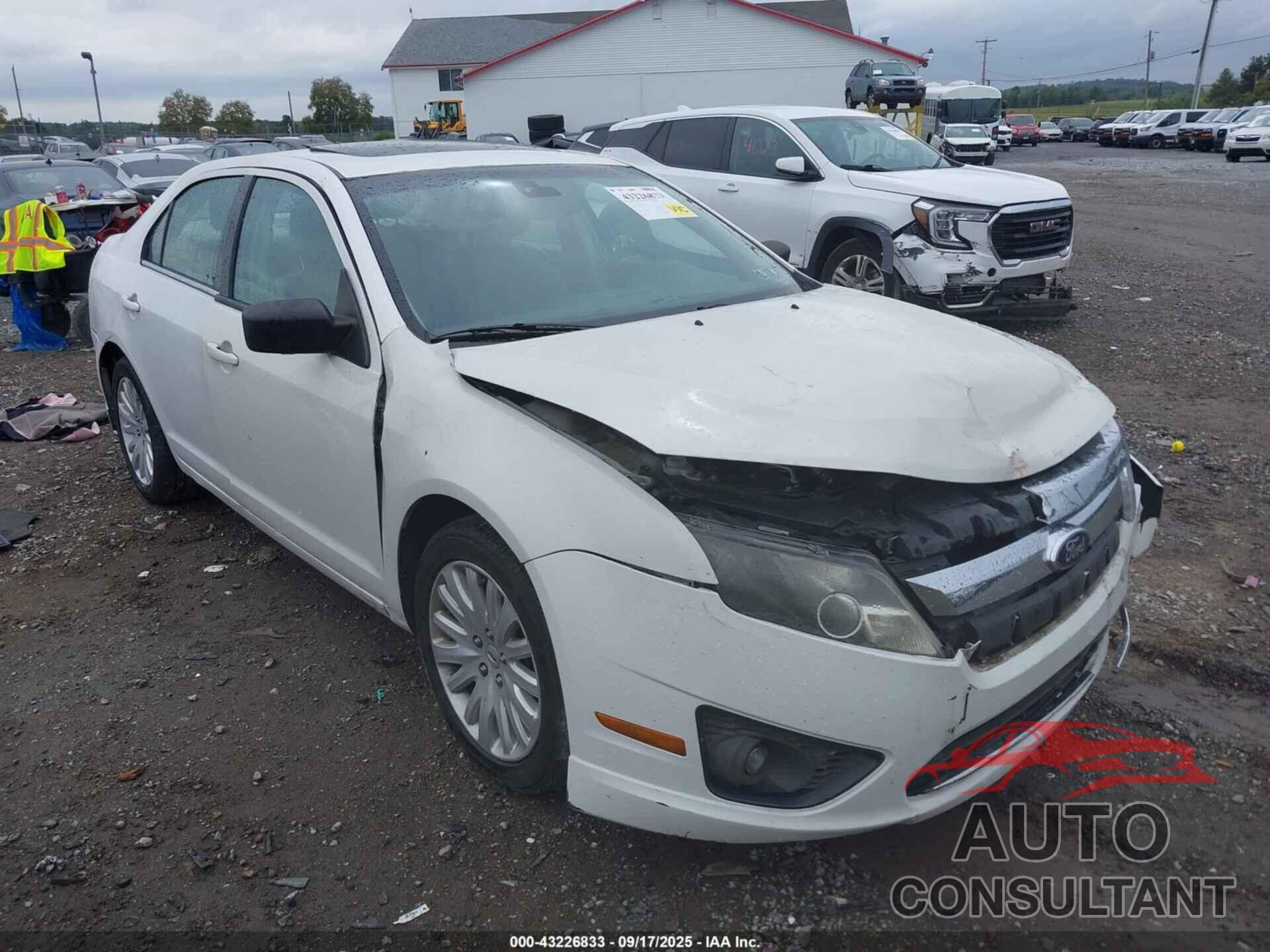 FORD FUSION HYBRID 2011 - 3FADP0L31BR119560