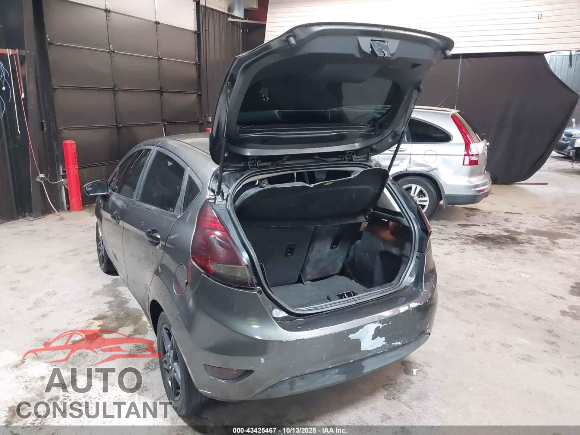FORD FIESTA 2017 - 3FADP4EJ8HM140866