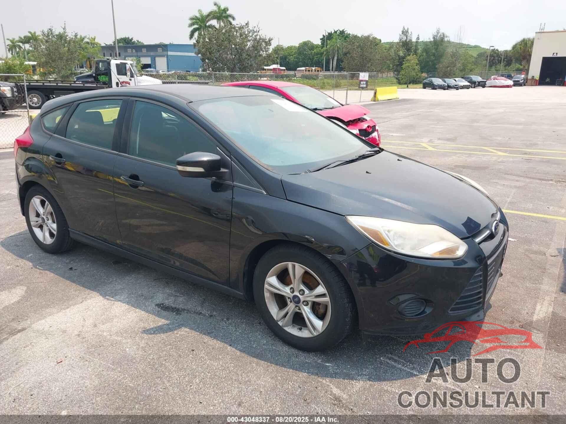 FORD FOCUS 2014 - 1FADP3K20EL214169