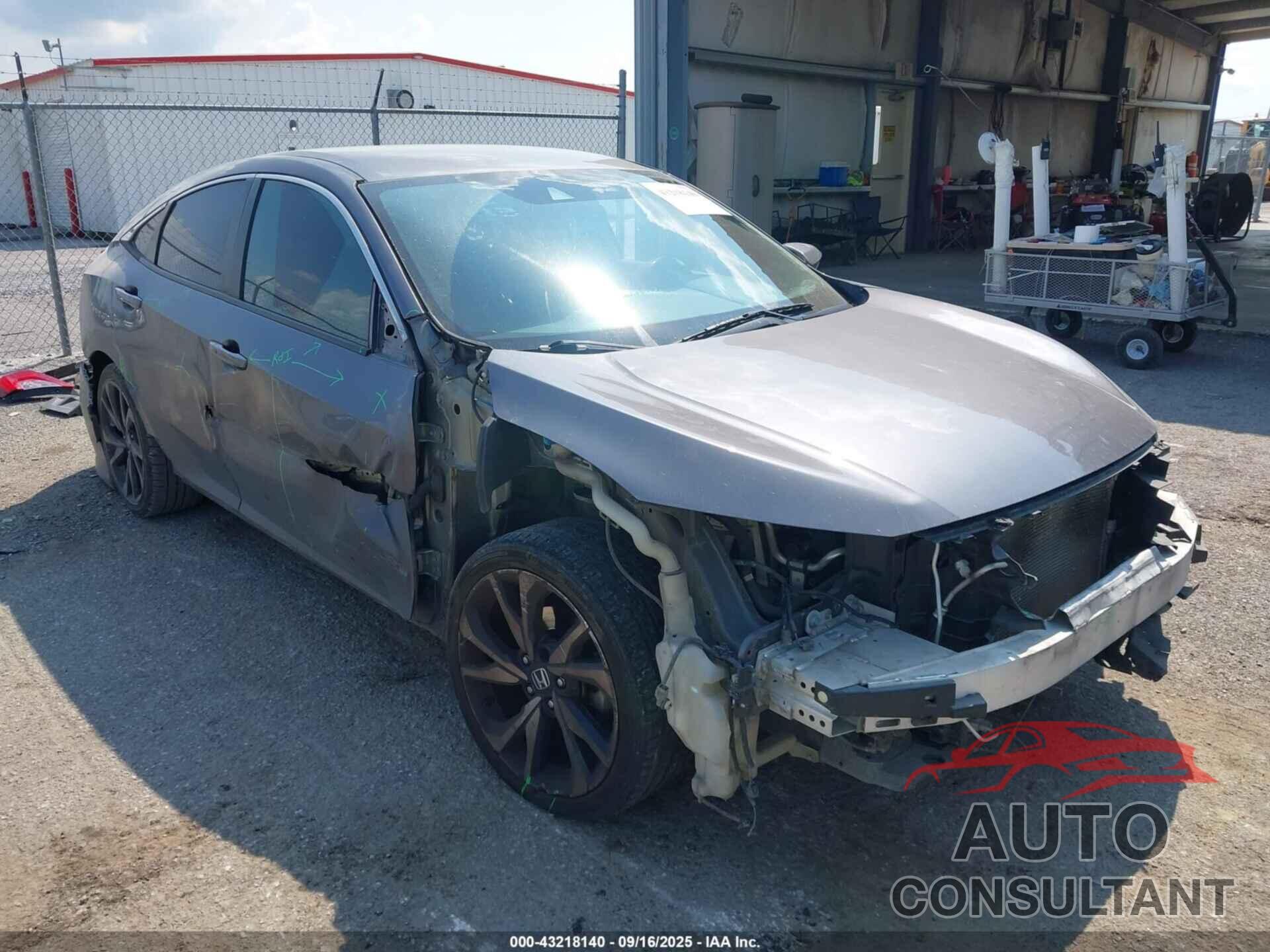 HONDA CIVIC 2021 - 2HGFC2F82MH500528