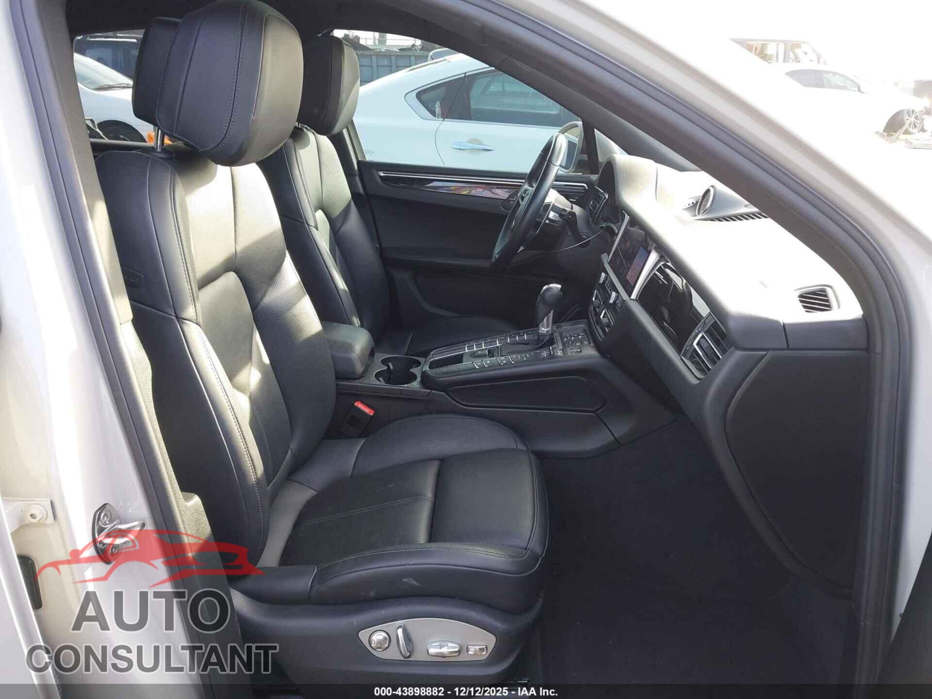 PORSCHE MACAN 2020 - WP1AA2A5XLLB01006