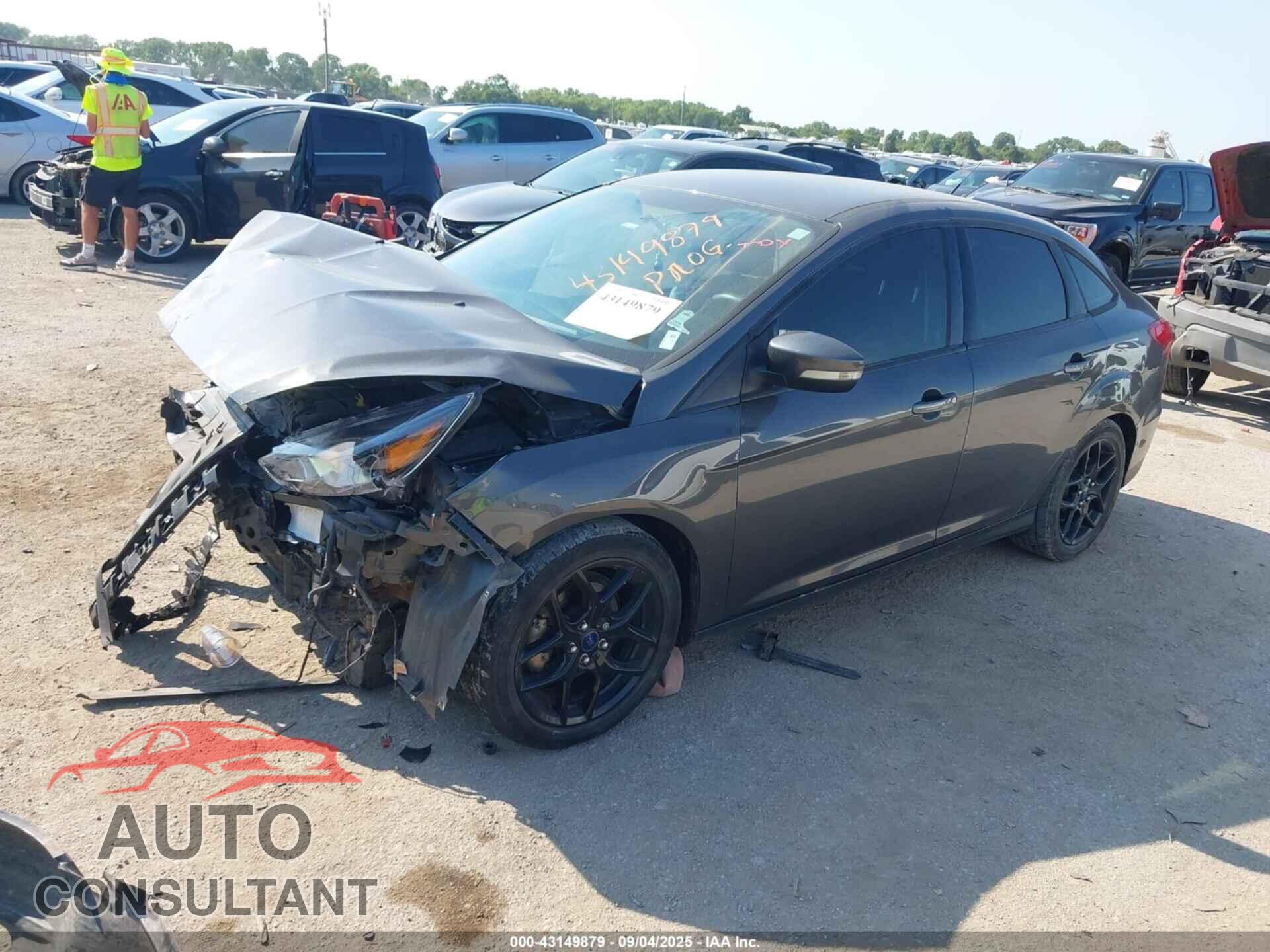 FORD FOCUS 2016 - 1FADP3F26GL267536