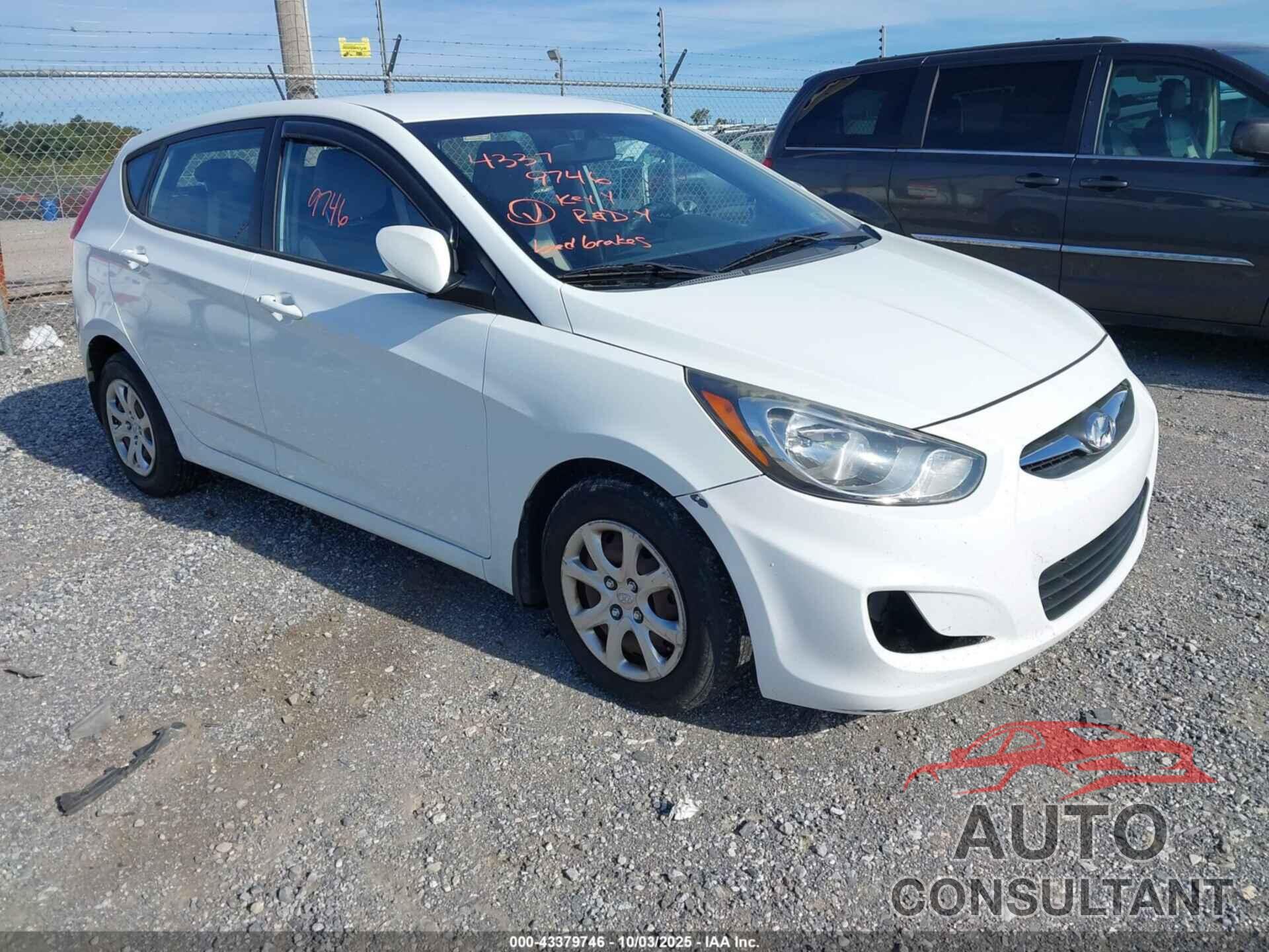 HYUNDAI ACCENT 2013 - KMHCT5AE9DU138514