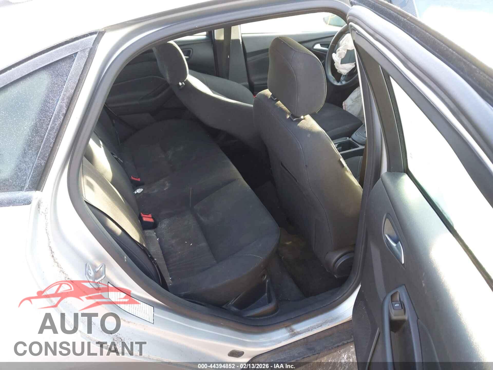 FORD FOCUS 2016 - 1FADP3F26GL291173