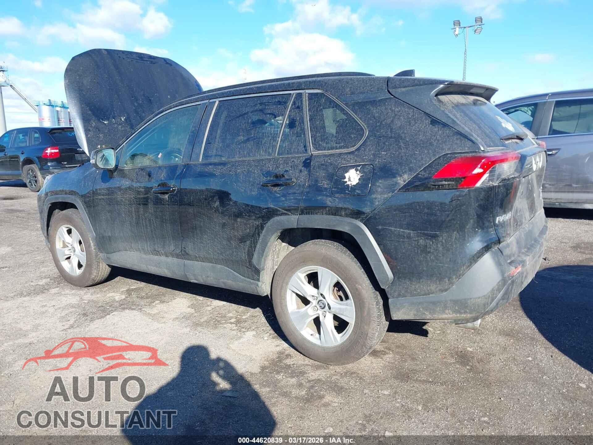 TOYOTA RAV4 2019 - JTMP1RFV4KD010321