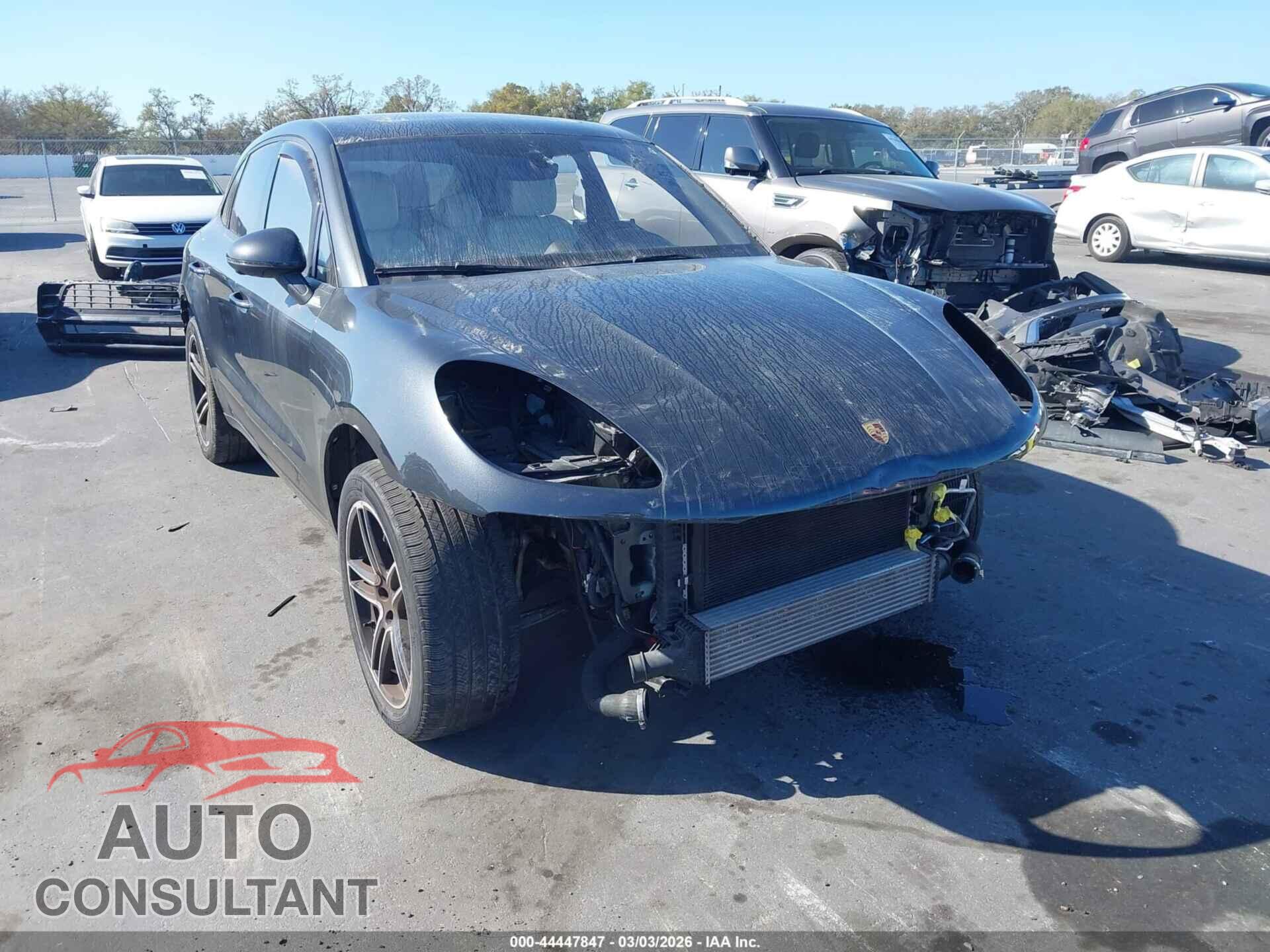 PORSCHE MACAN 2021 - WP1AA2A57MLB01076