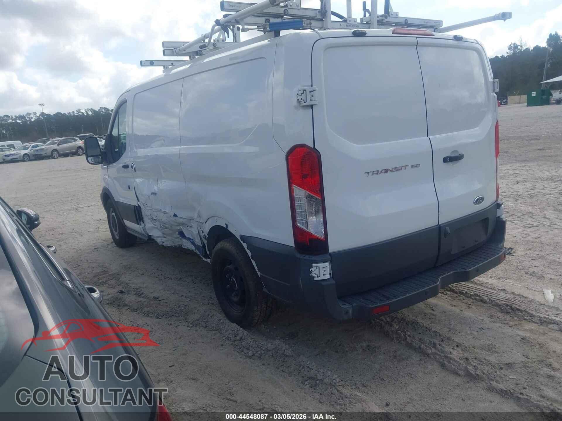 FORD TRANSIT-150 2018 - 1FTYE1ZM8JKA64146