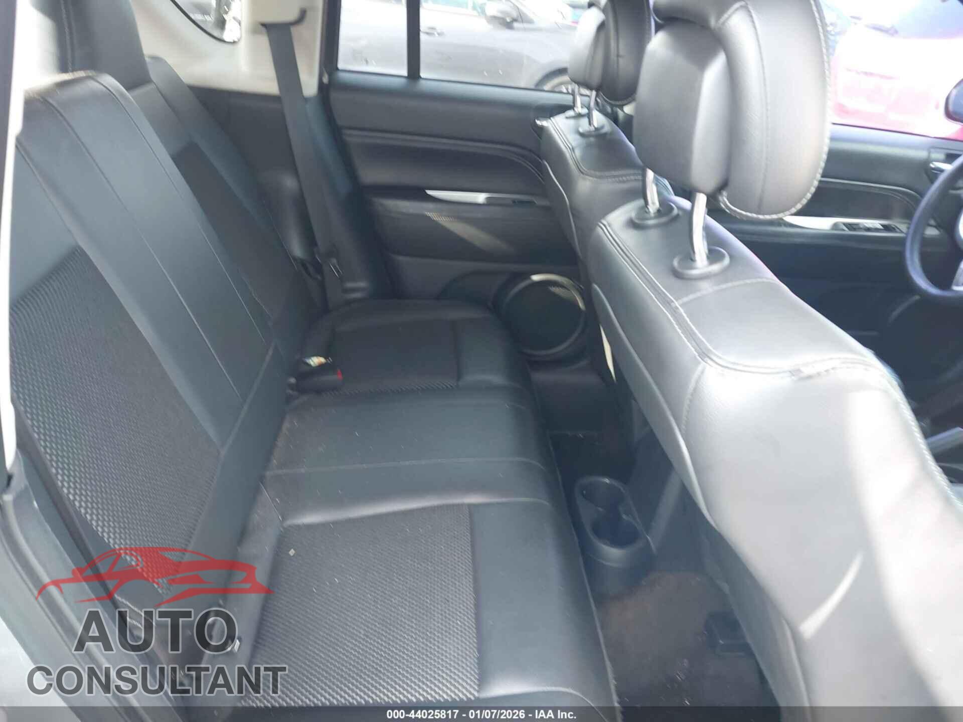 JEEP COMPASS 2015 - 1C4NJCEA3FD246919