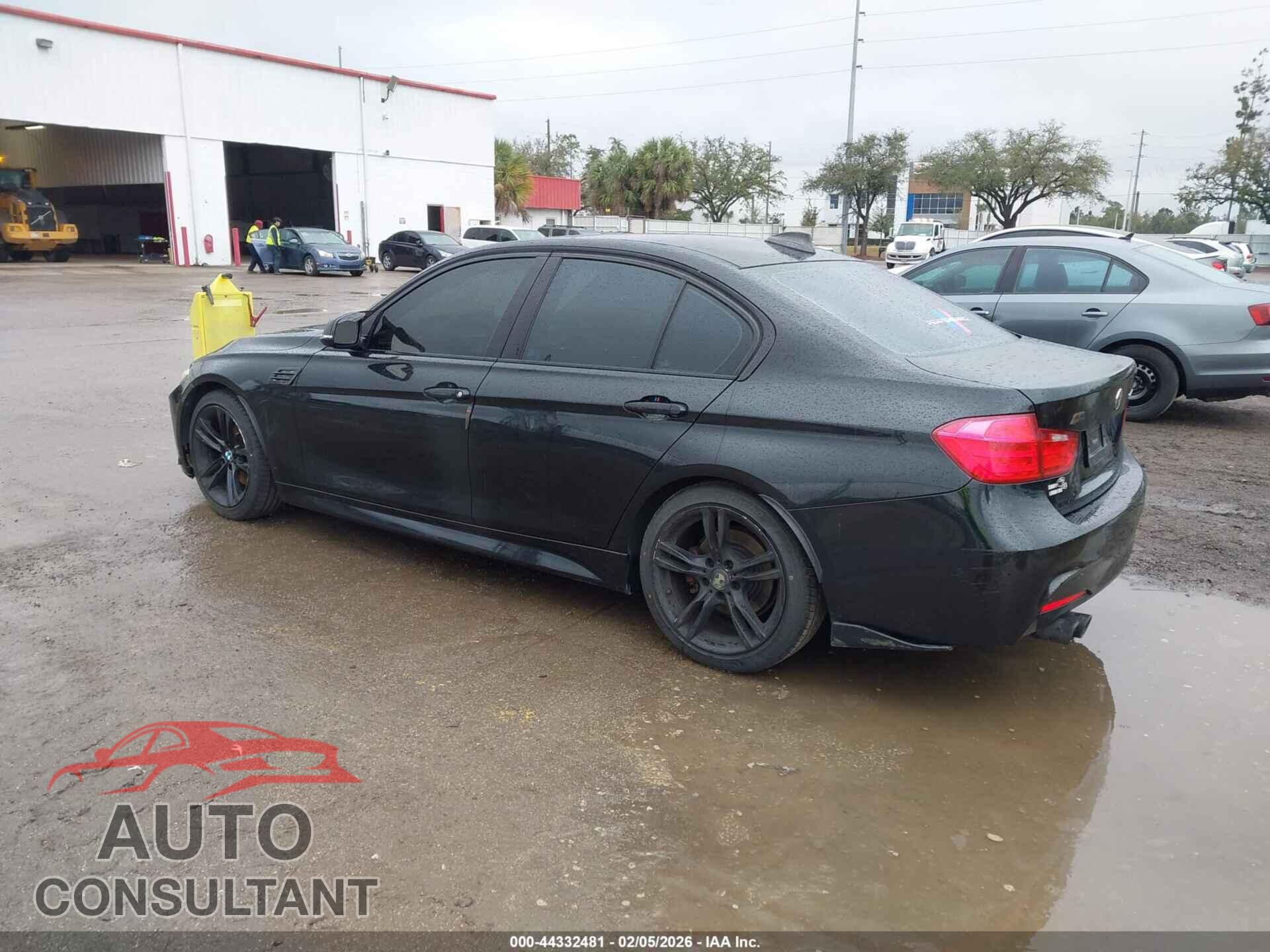 BMW 328I 2014 - WBA3A5C53EF605744