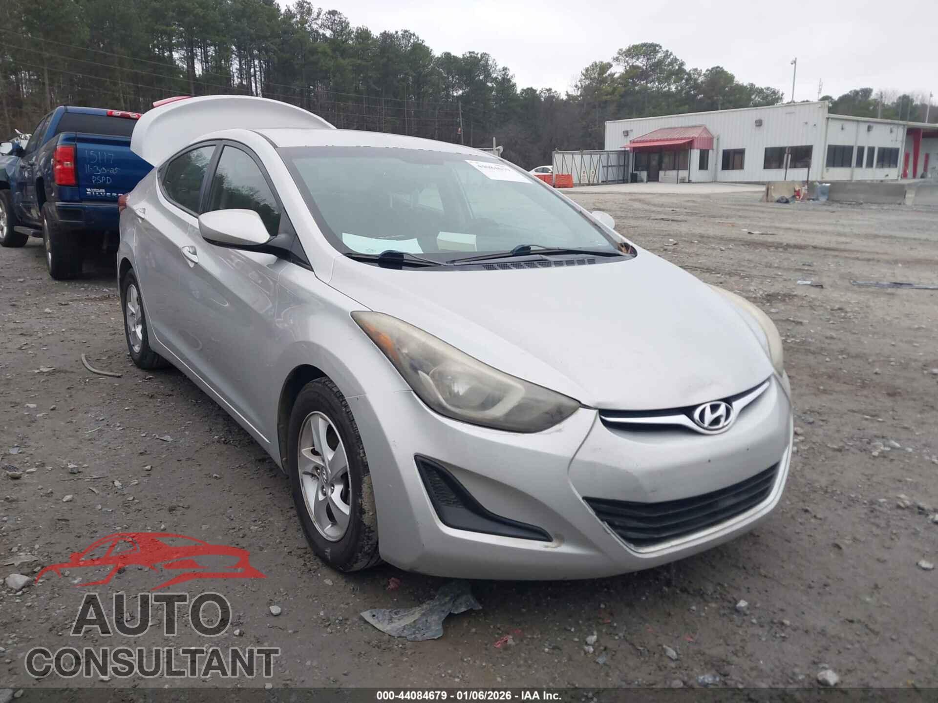 HYUNDAI ELANTRA 2015 - 5NPDH4AE2FH632943