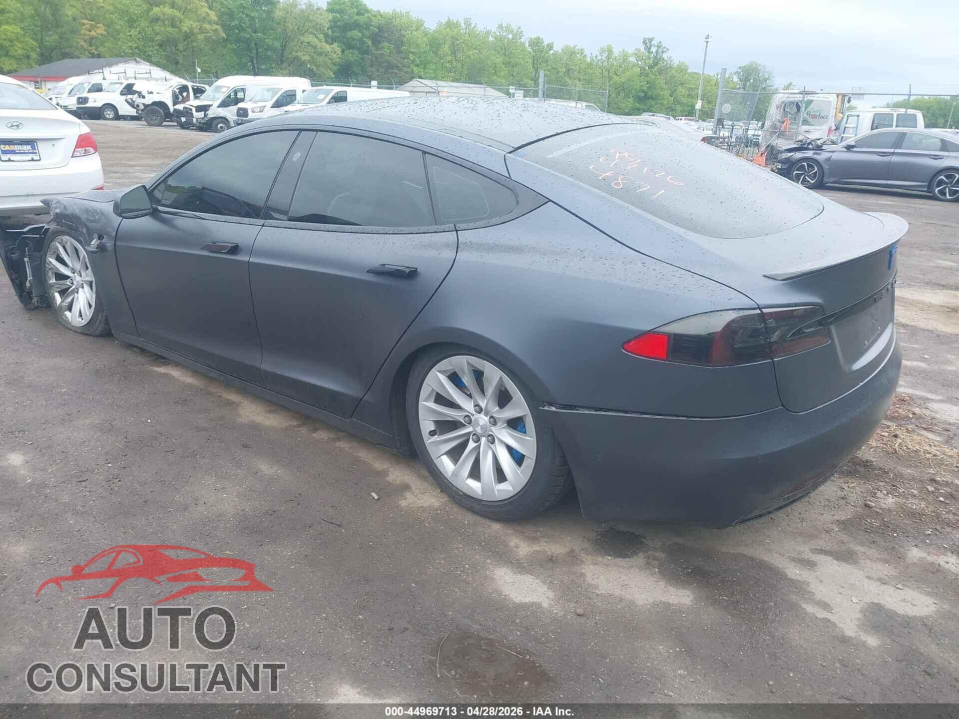 TESLA MODEL S 2017 - 5YJSA1E4XHF214871