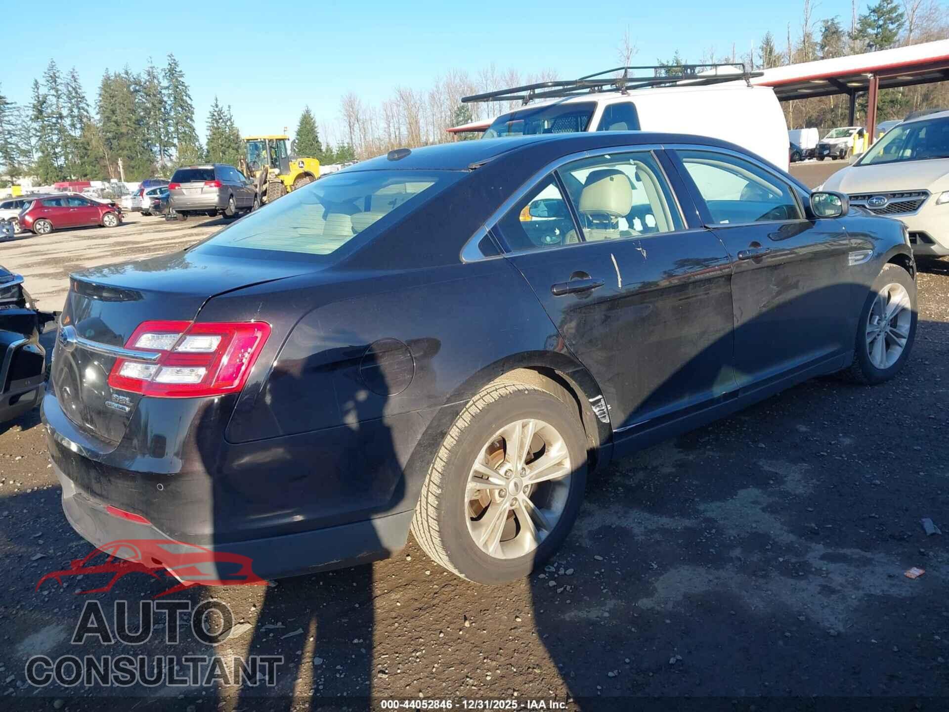 FORD TAURUS 2014 - 1FAHP2E89EG181709