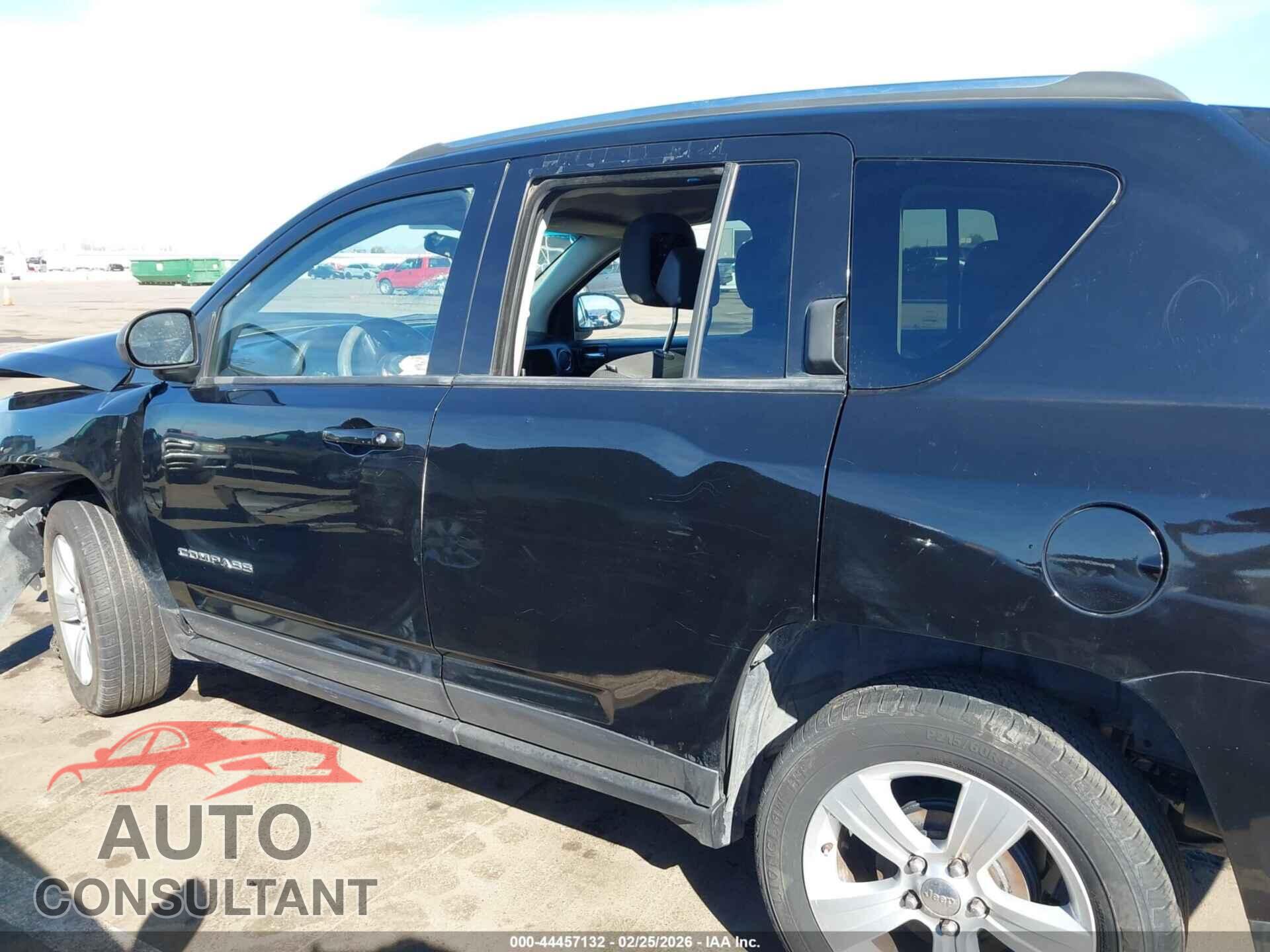 JEEP COMPASS 2012 - 1C4NJCBA0CD618197