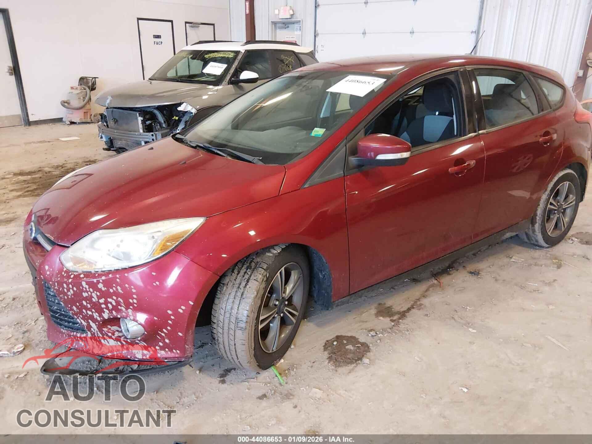 FORD FOCUS 2014 - 1FADP3K2XEL235577