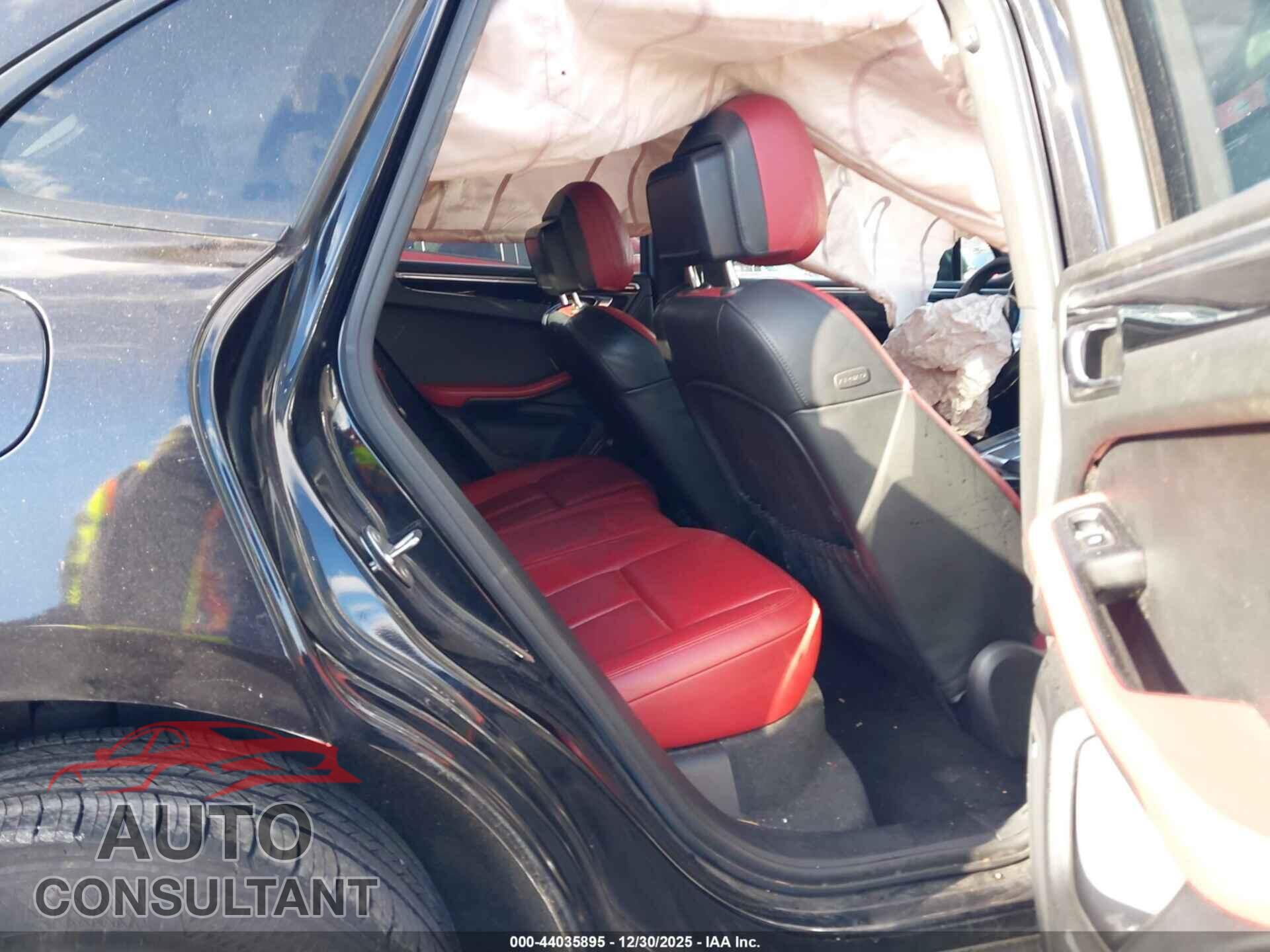 PORSCHE MACAN 2018 - WP1AA2A53JLB11602
