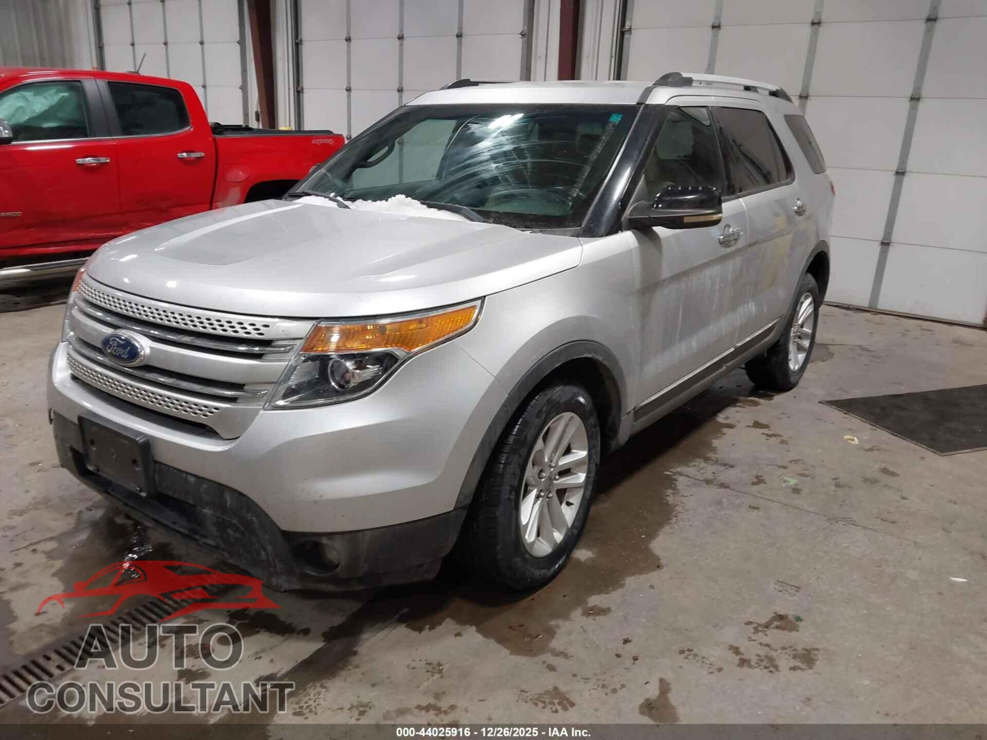 FORD EXPLORER 2011 - 1FMHK8D88BGA39047