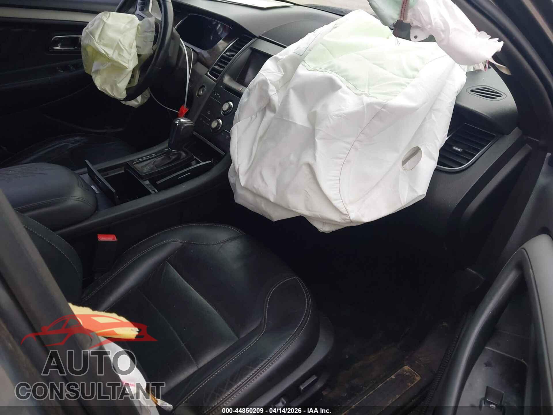 FORD TAURUS 2014 - 1FAHP2E89EG174484