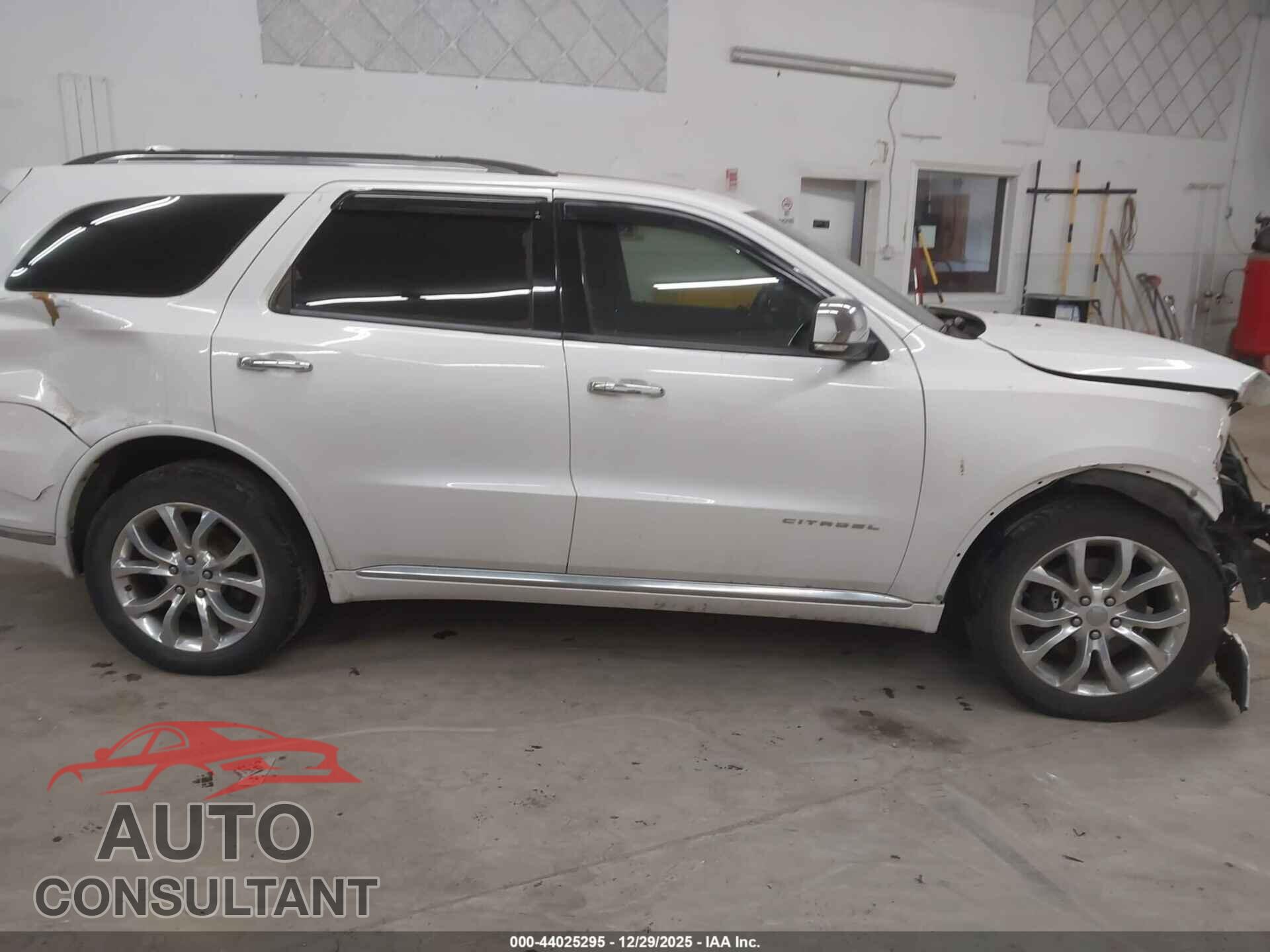 DODGE DURANGO 2017 - 1C4RDJEG3HC686584