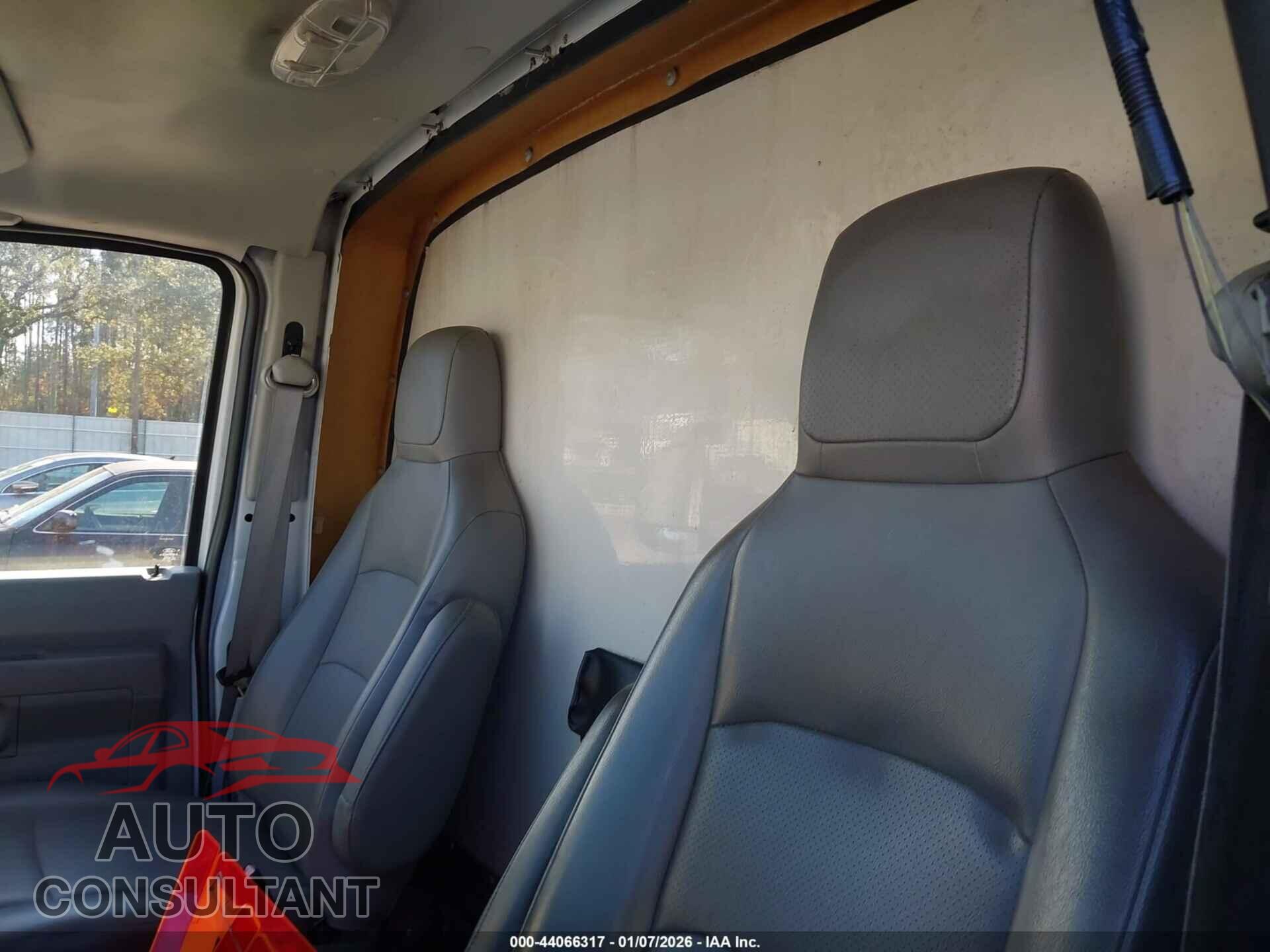 FORD ECONOLINE 2014 - 1FDWE4FL3EDA82323